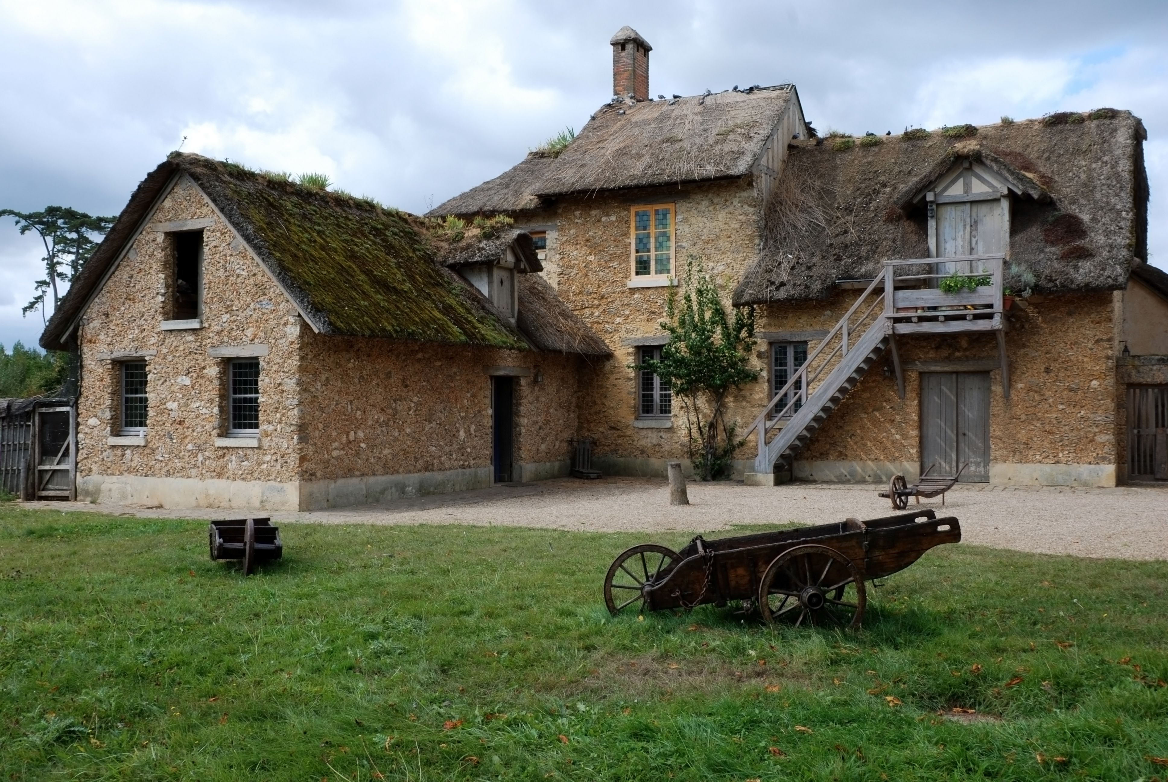 farmhouse