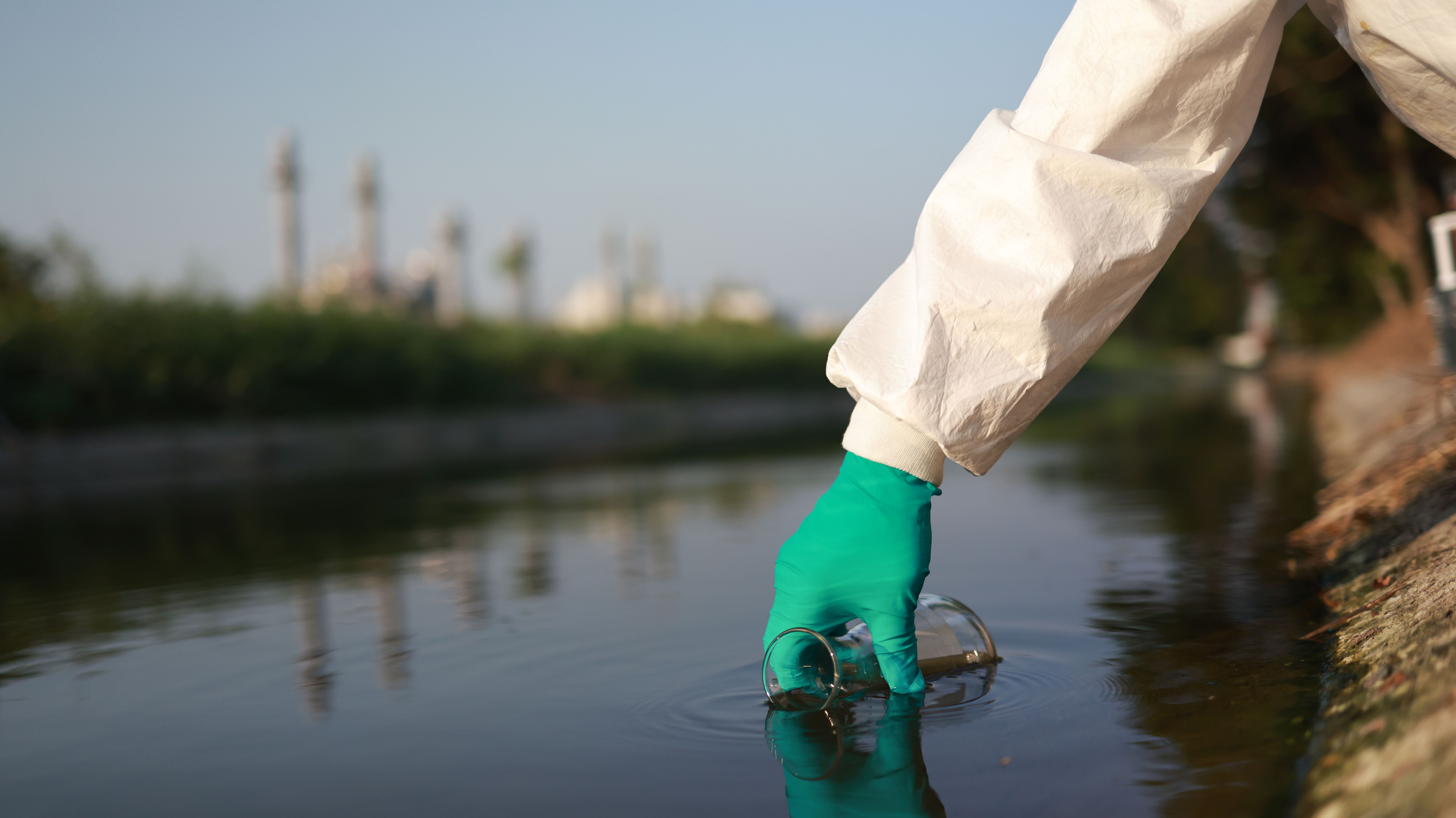 chemical resistance gloves