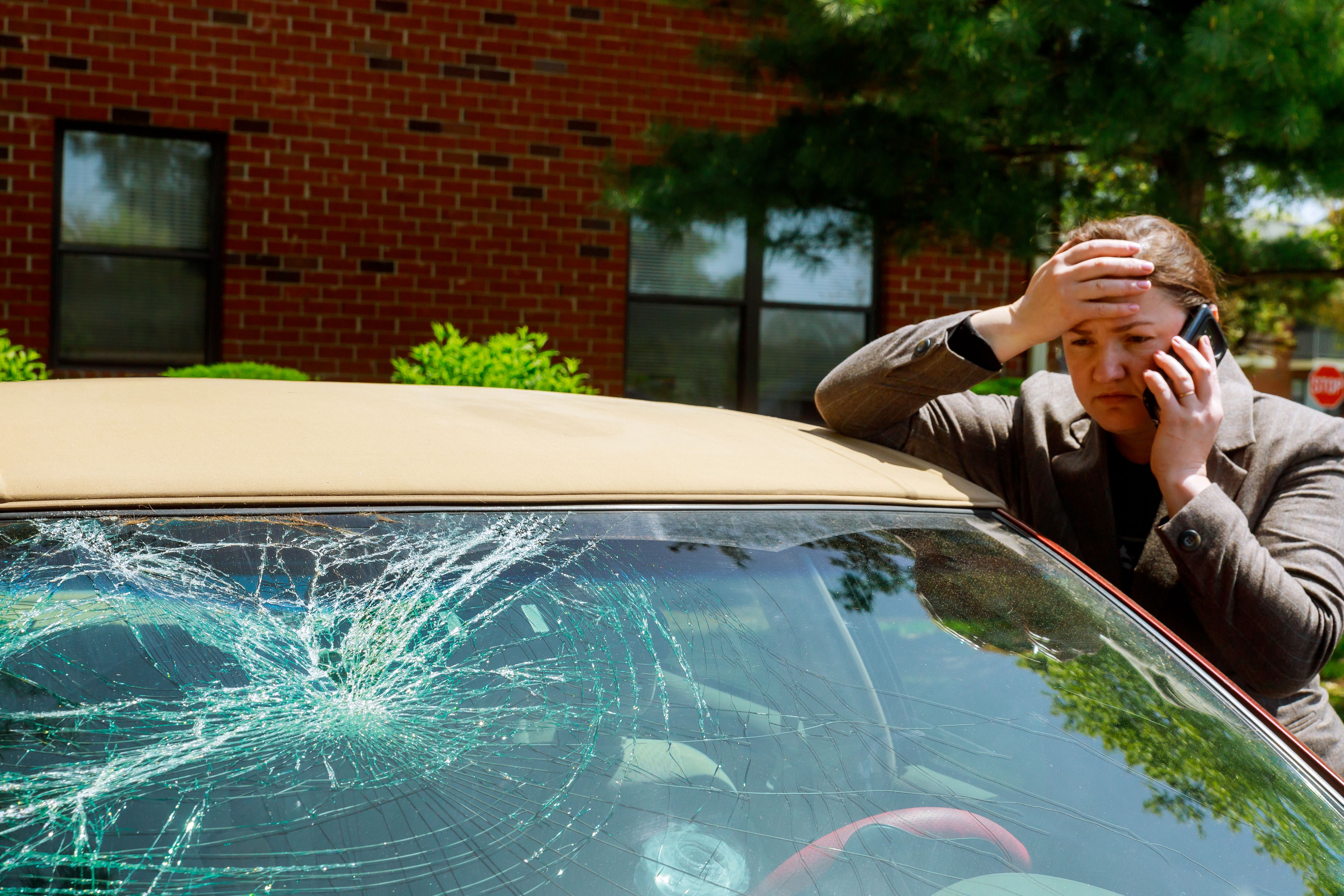 mobile windshield service