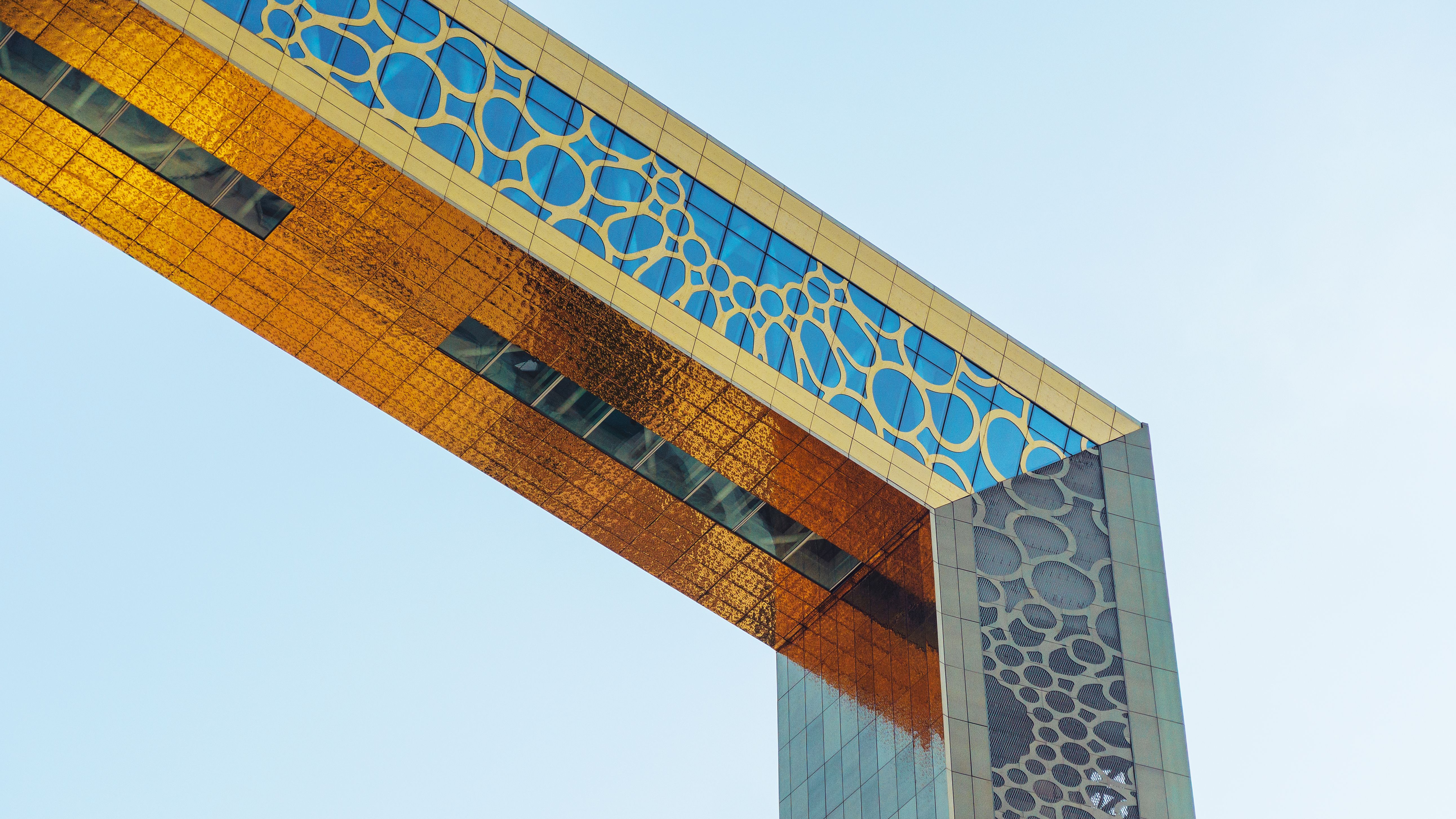 dubai bank office