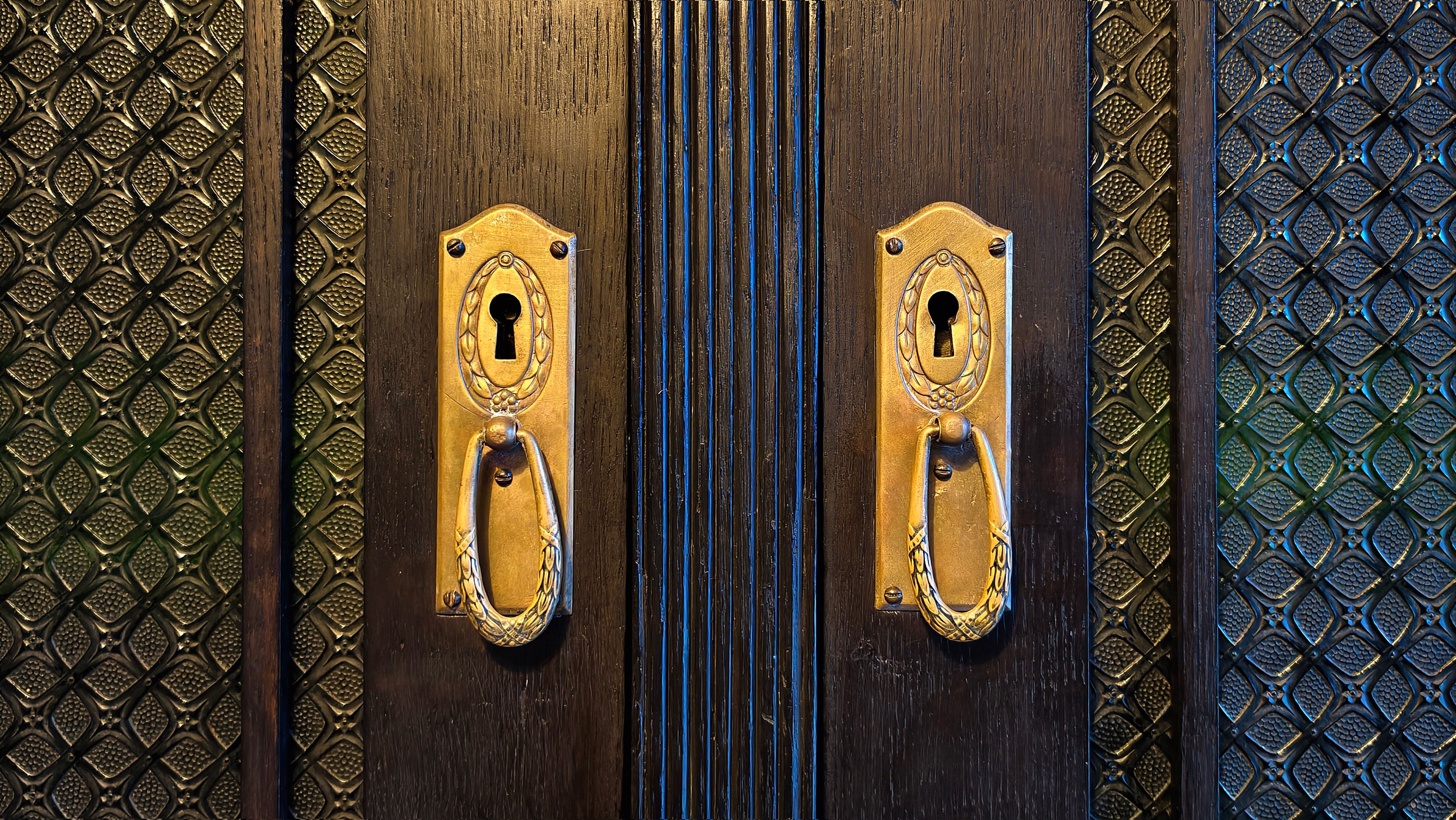 traditional door handle