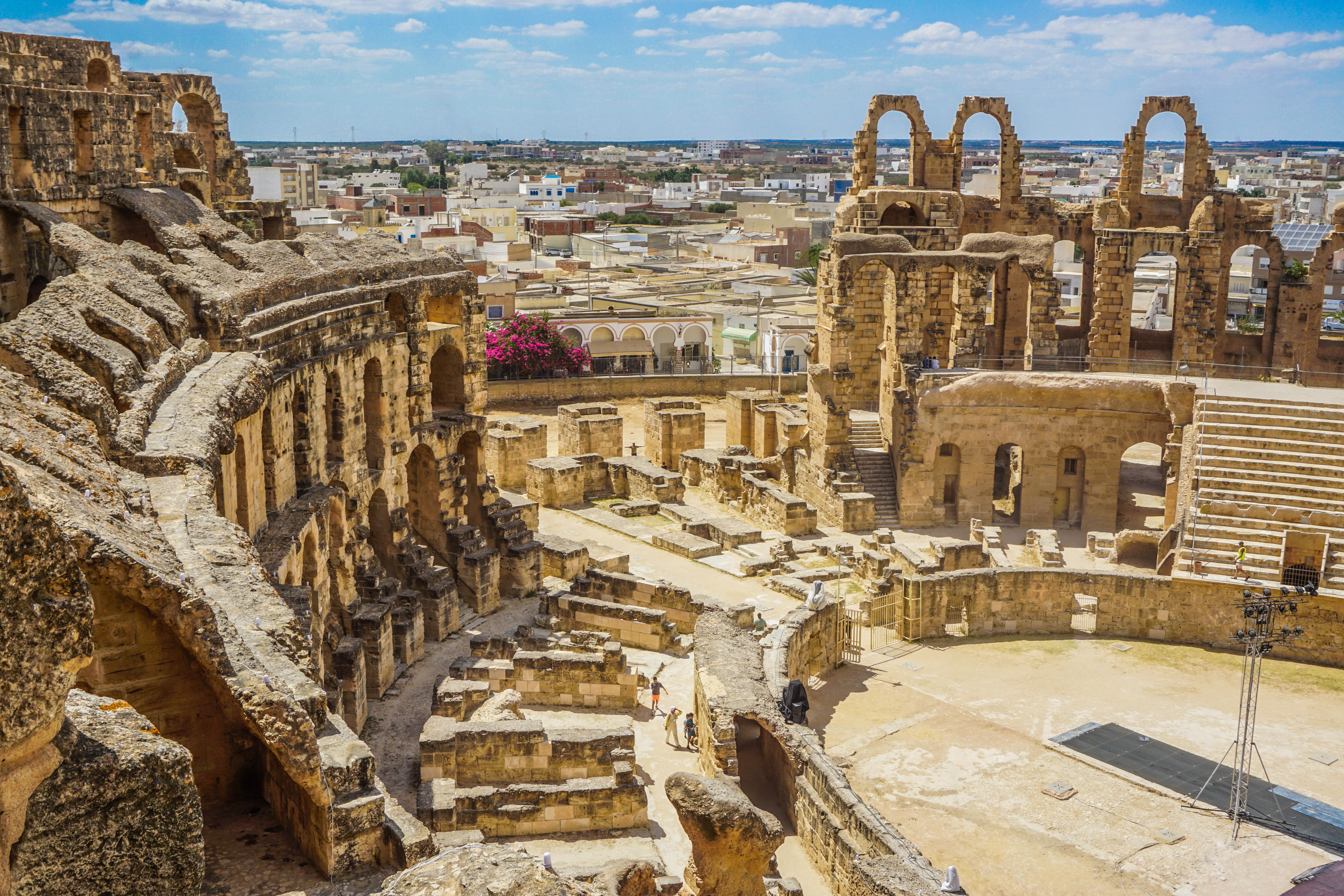 amphitheater architecture