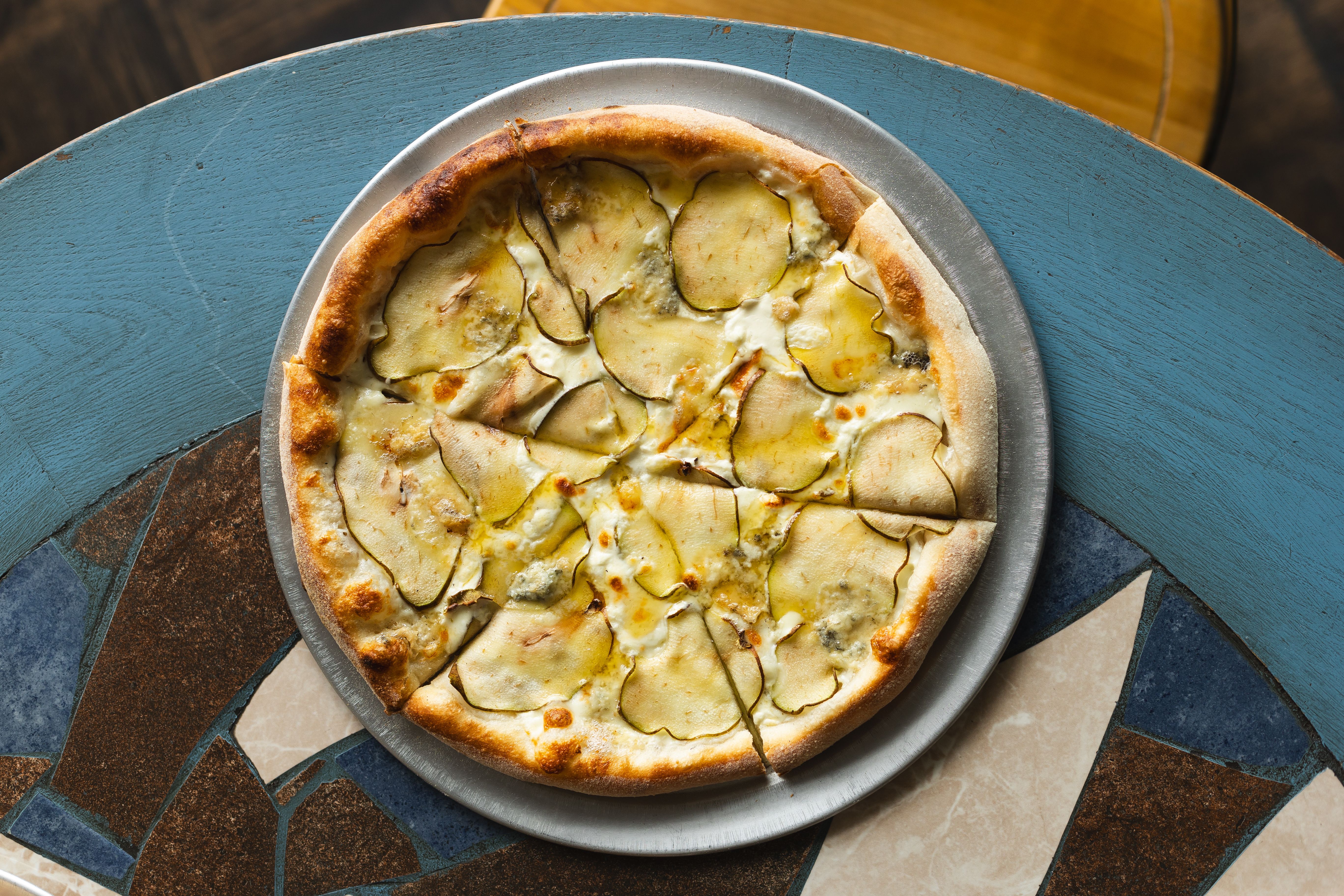 pear pizza
