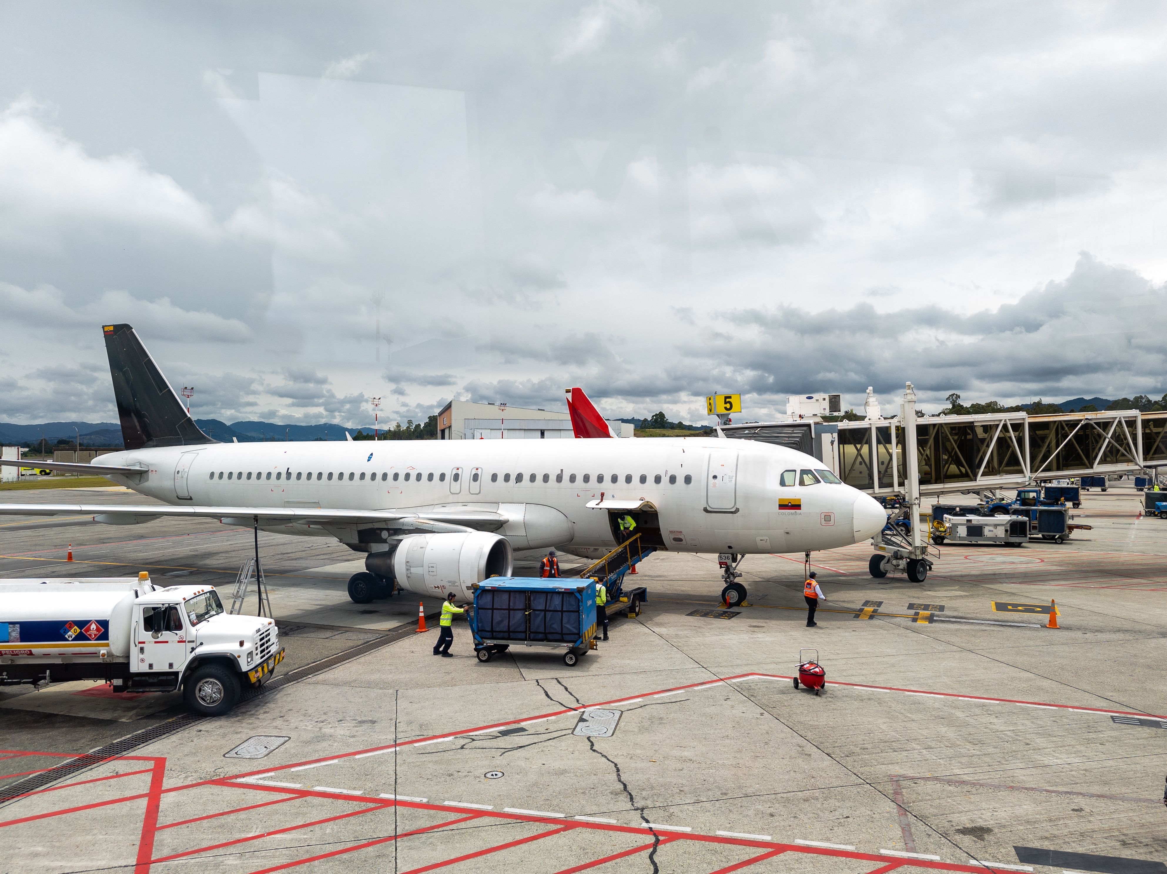 bogota airport sustainability