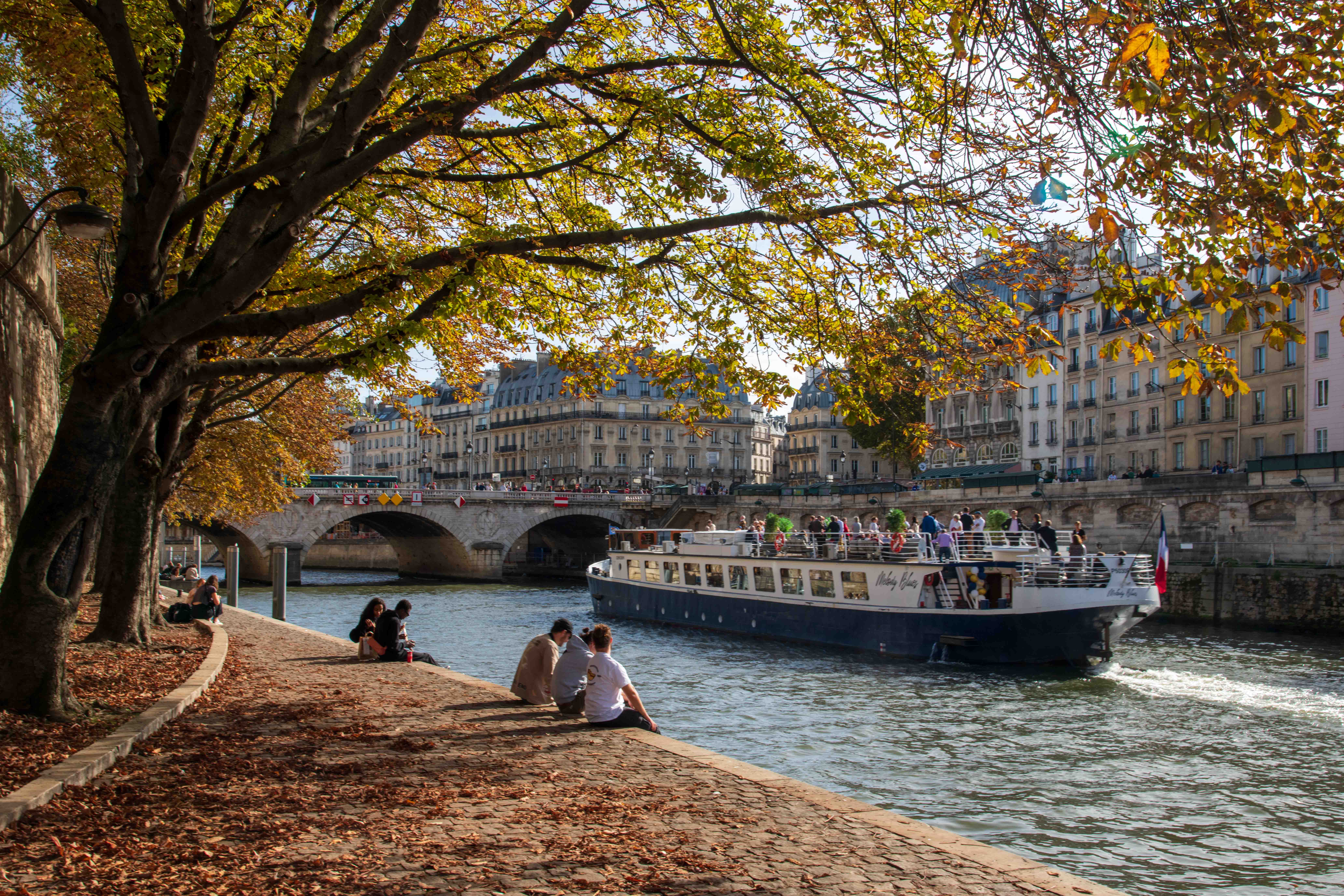 Autumn on the banks of the Seine River on the Ile de la Cité