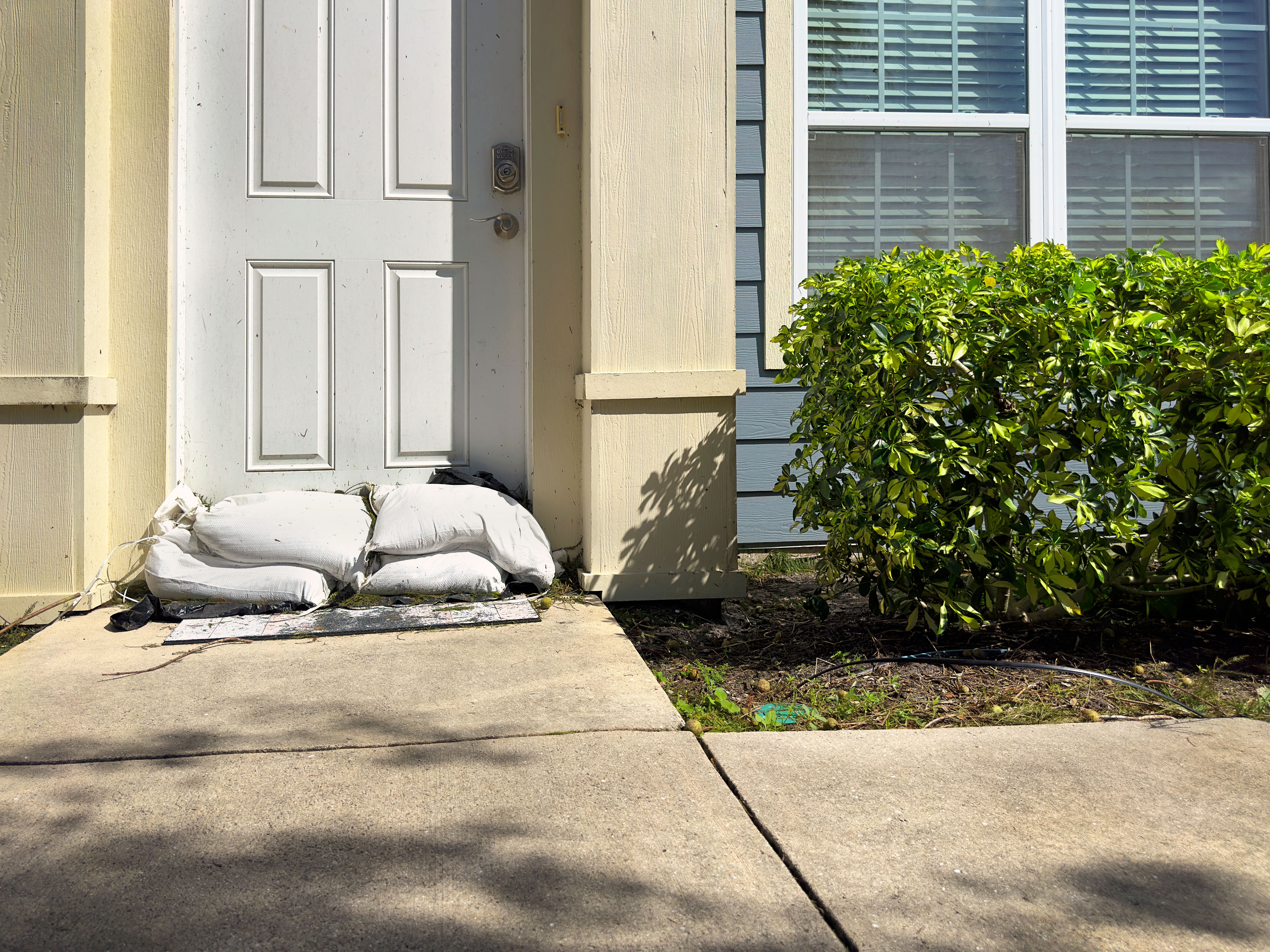 secure outdoor items