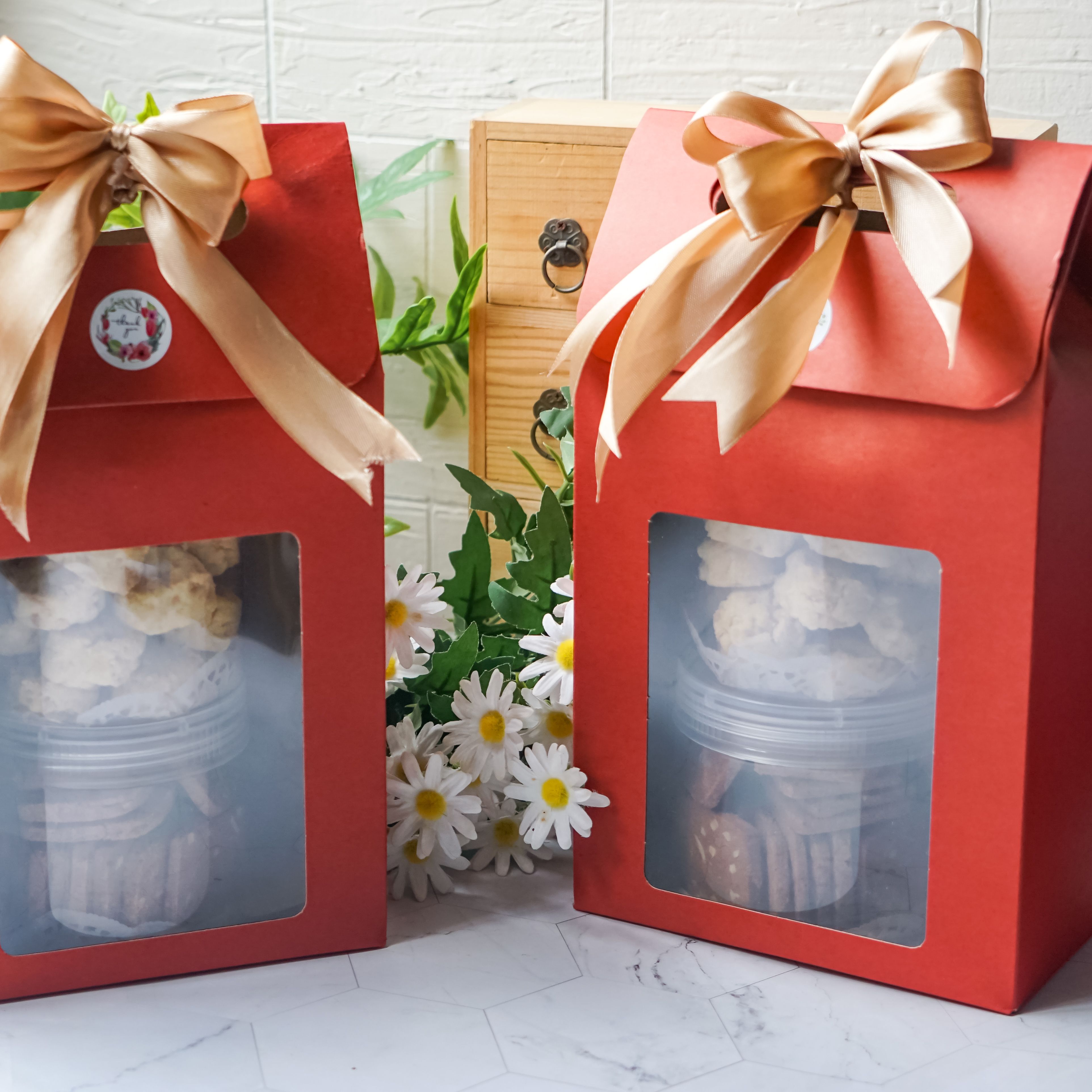 customized party cookies