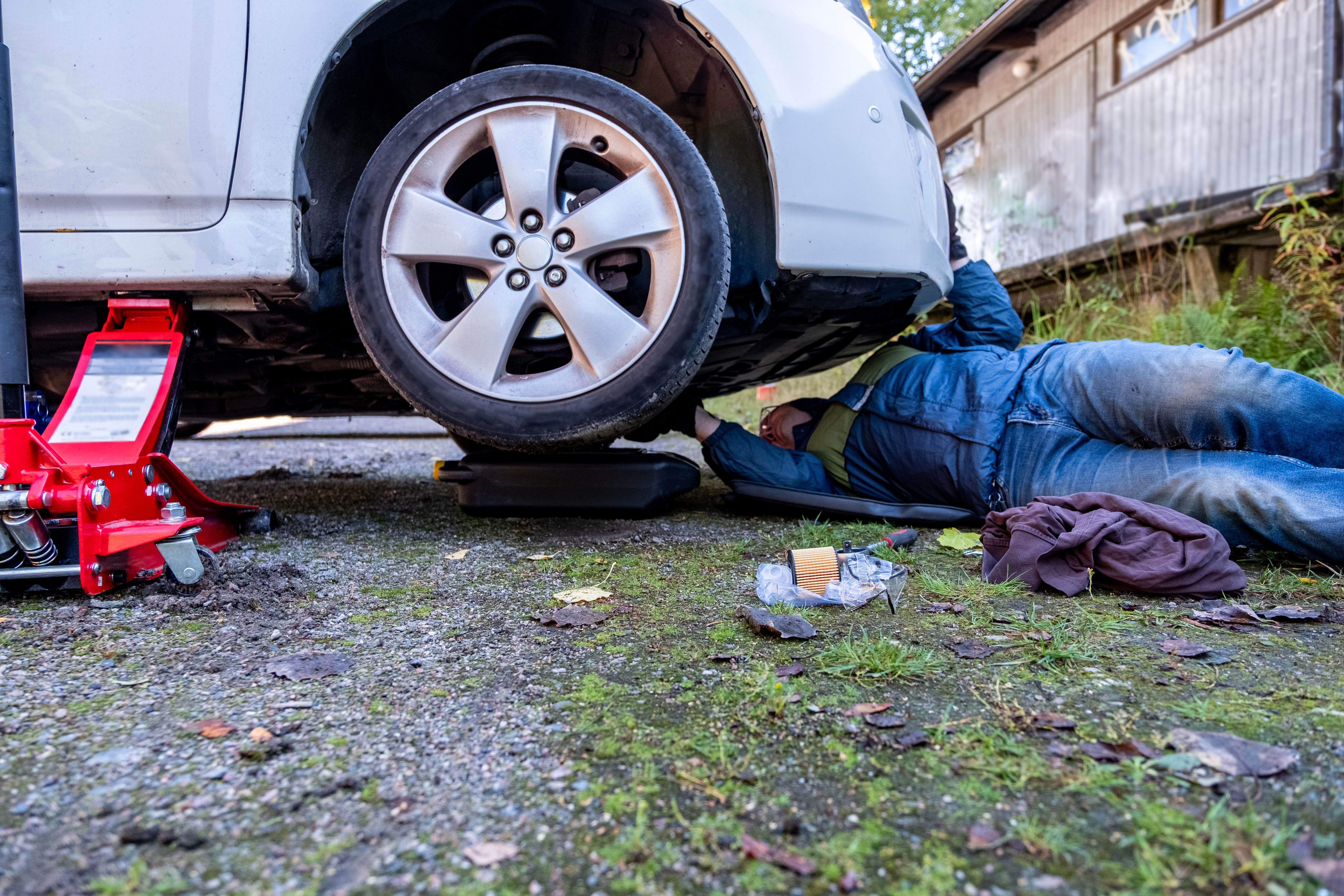 DIY car repair