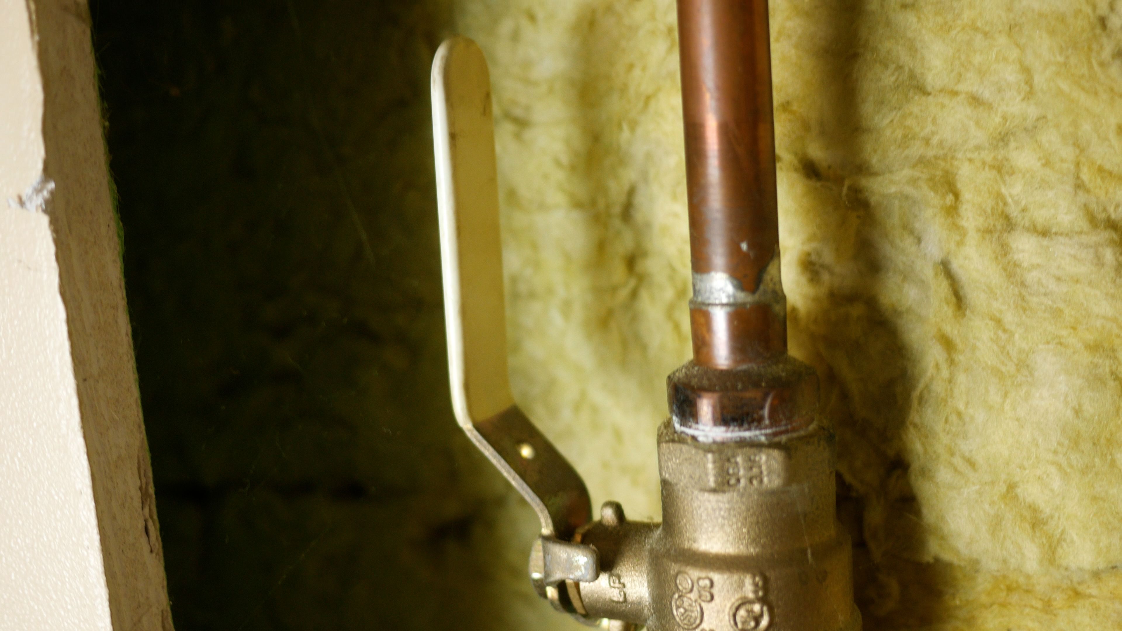 water shutoff valve