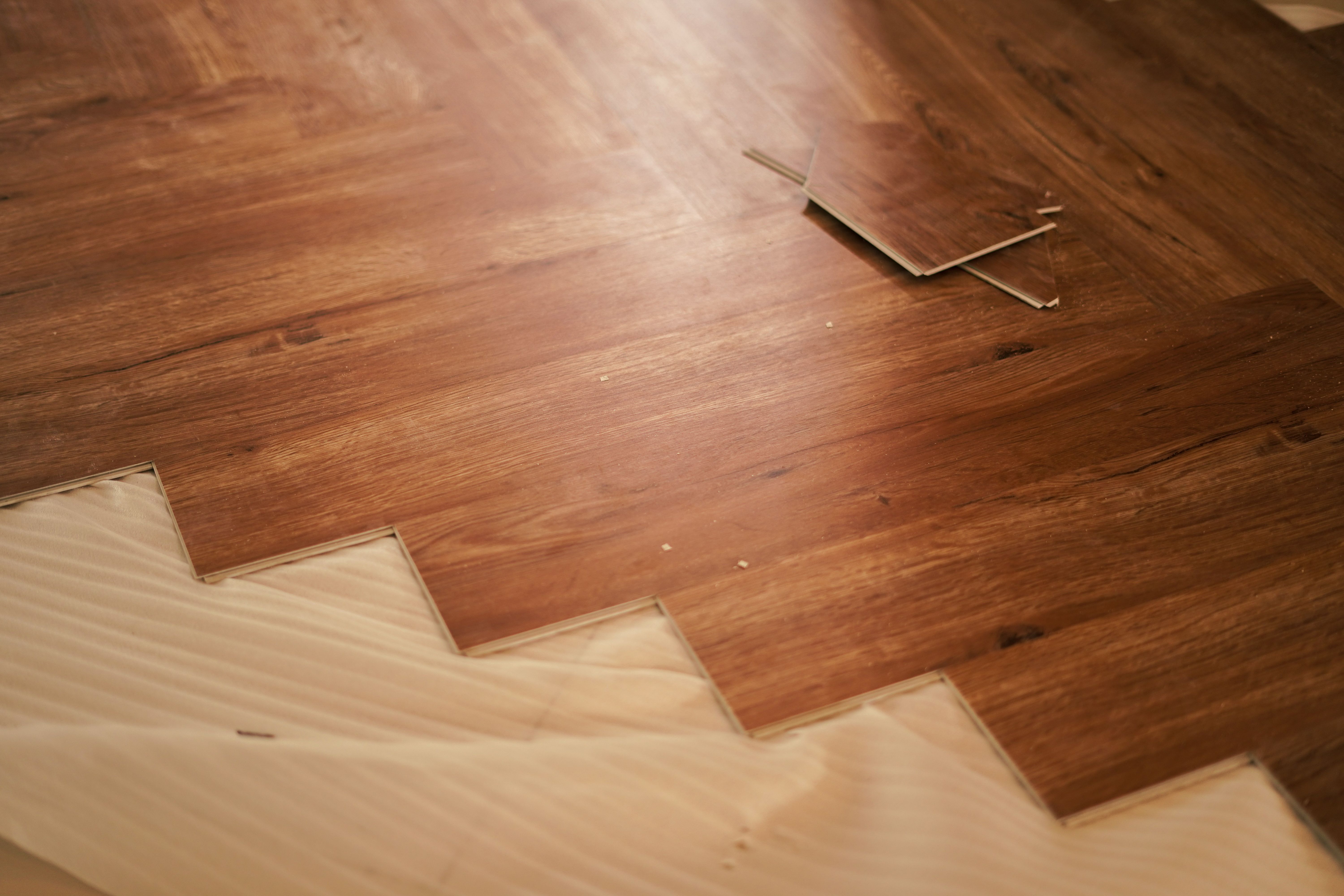 Install wood pattern pvc flooring