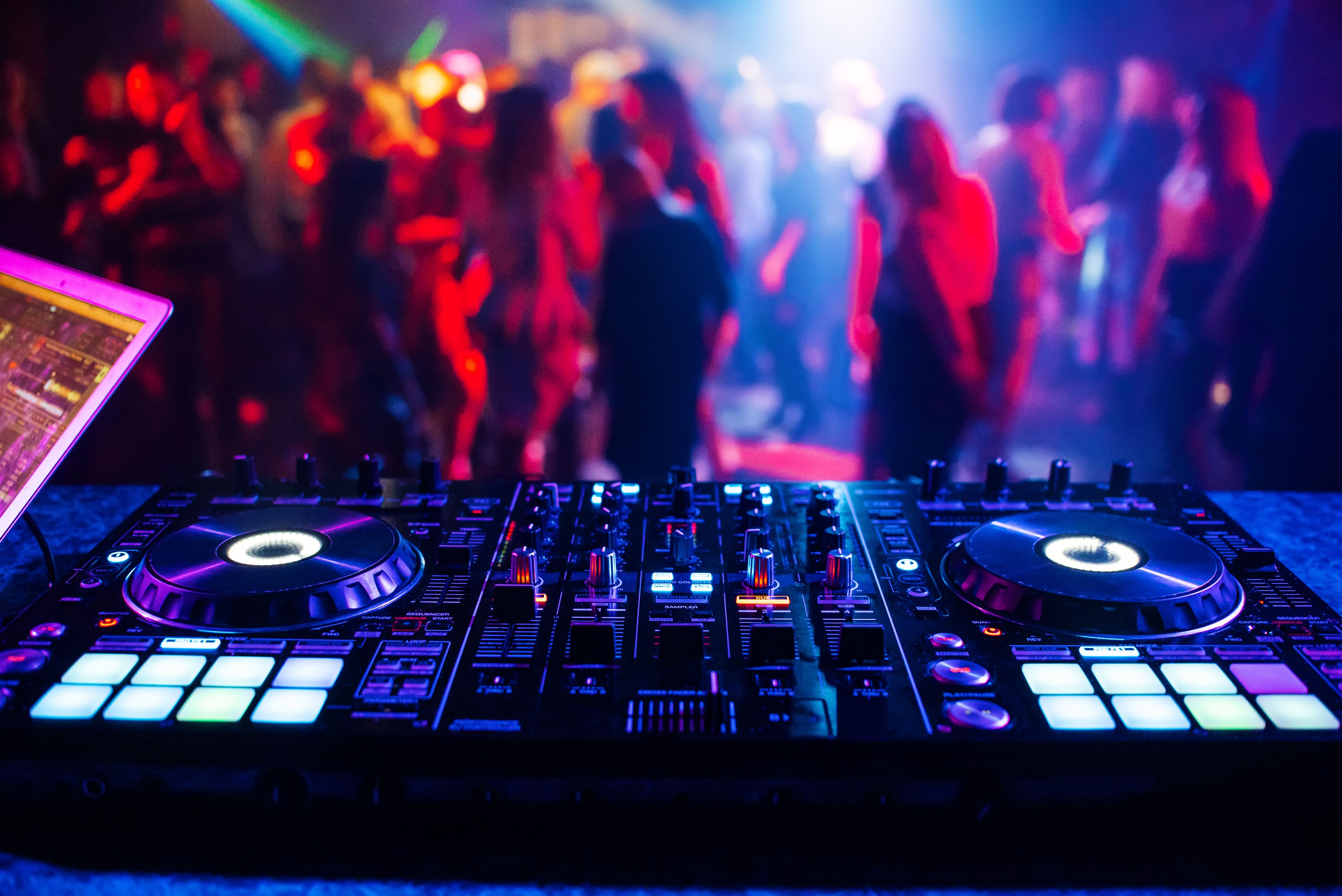 party dj