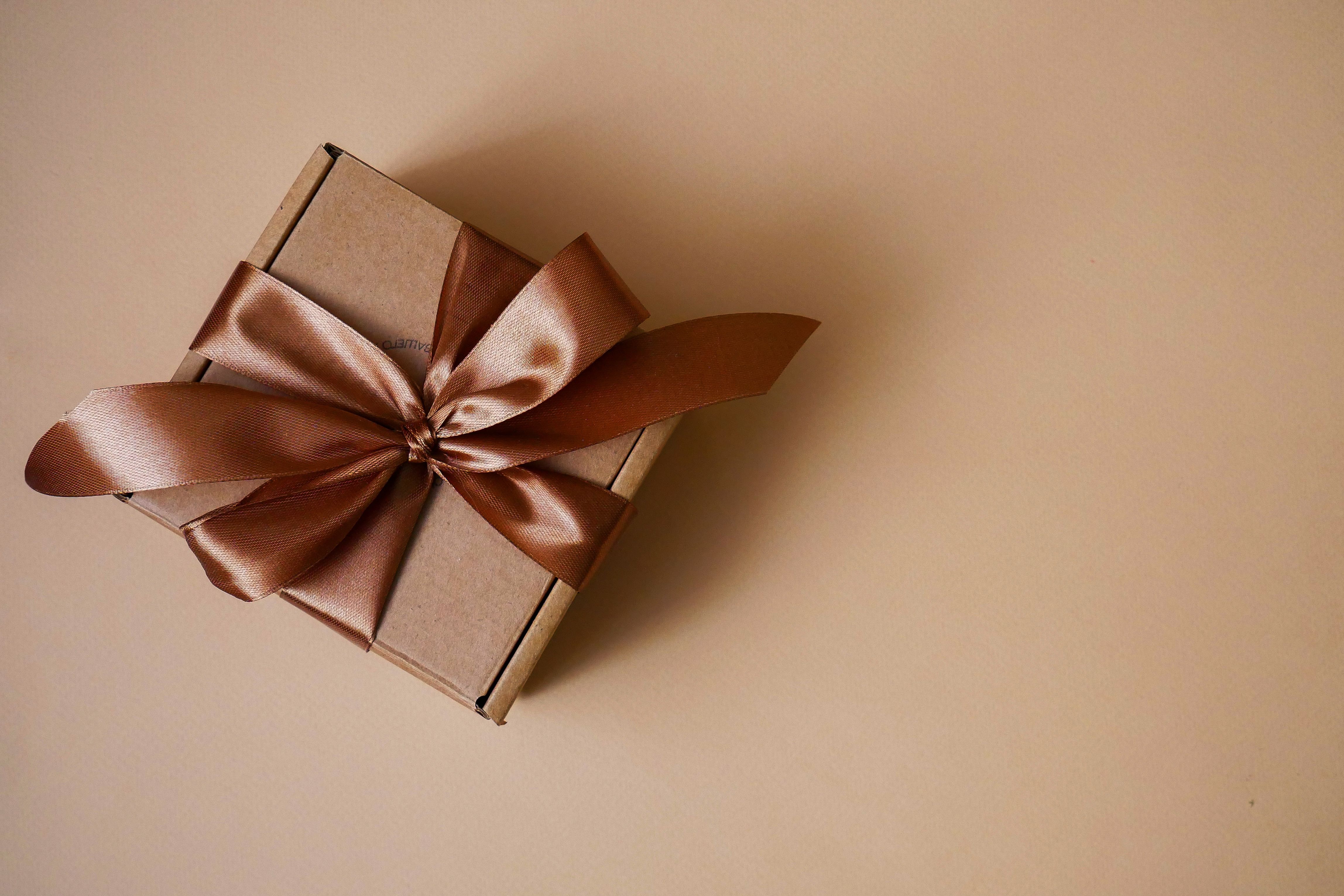 gift wrapping