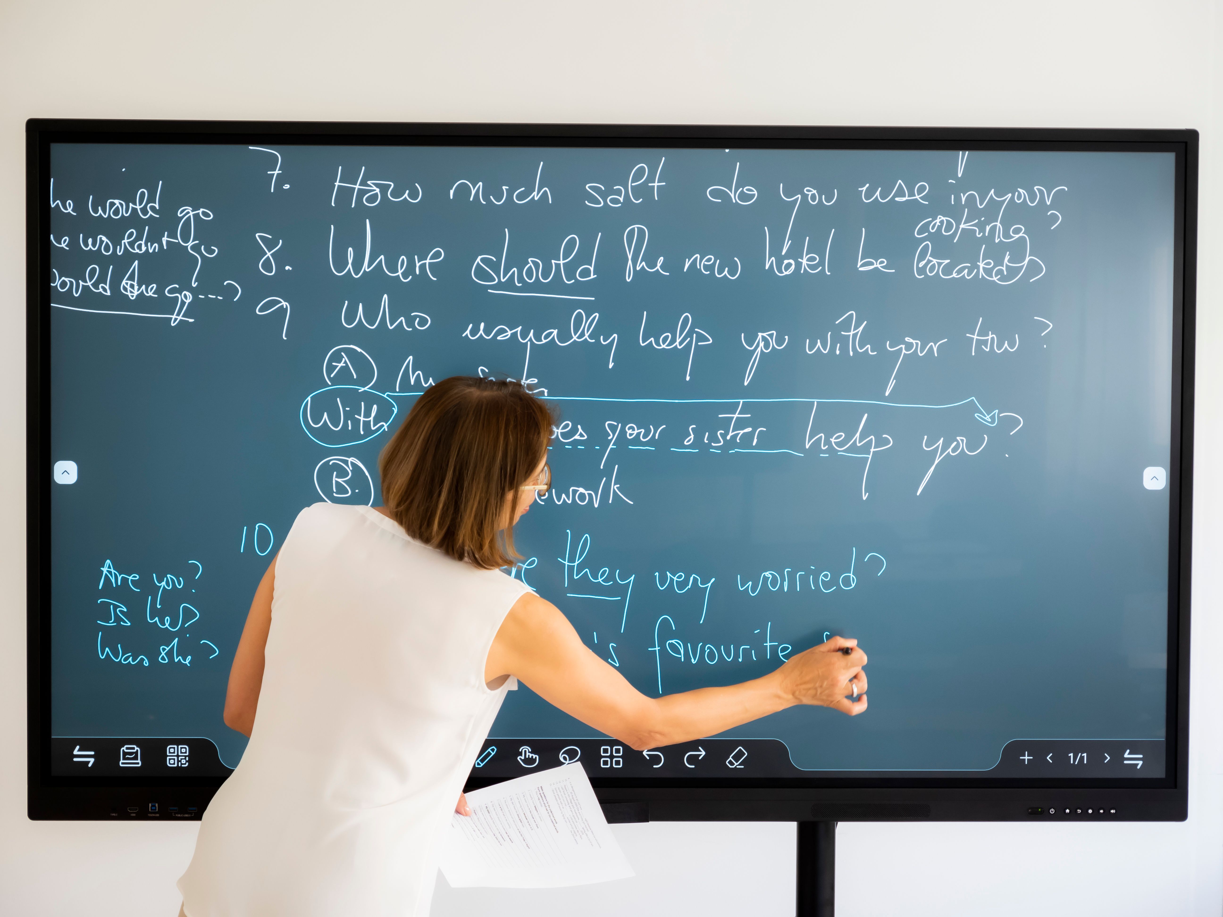 interactive whiteboard
