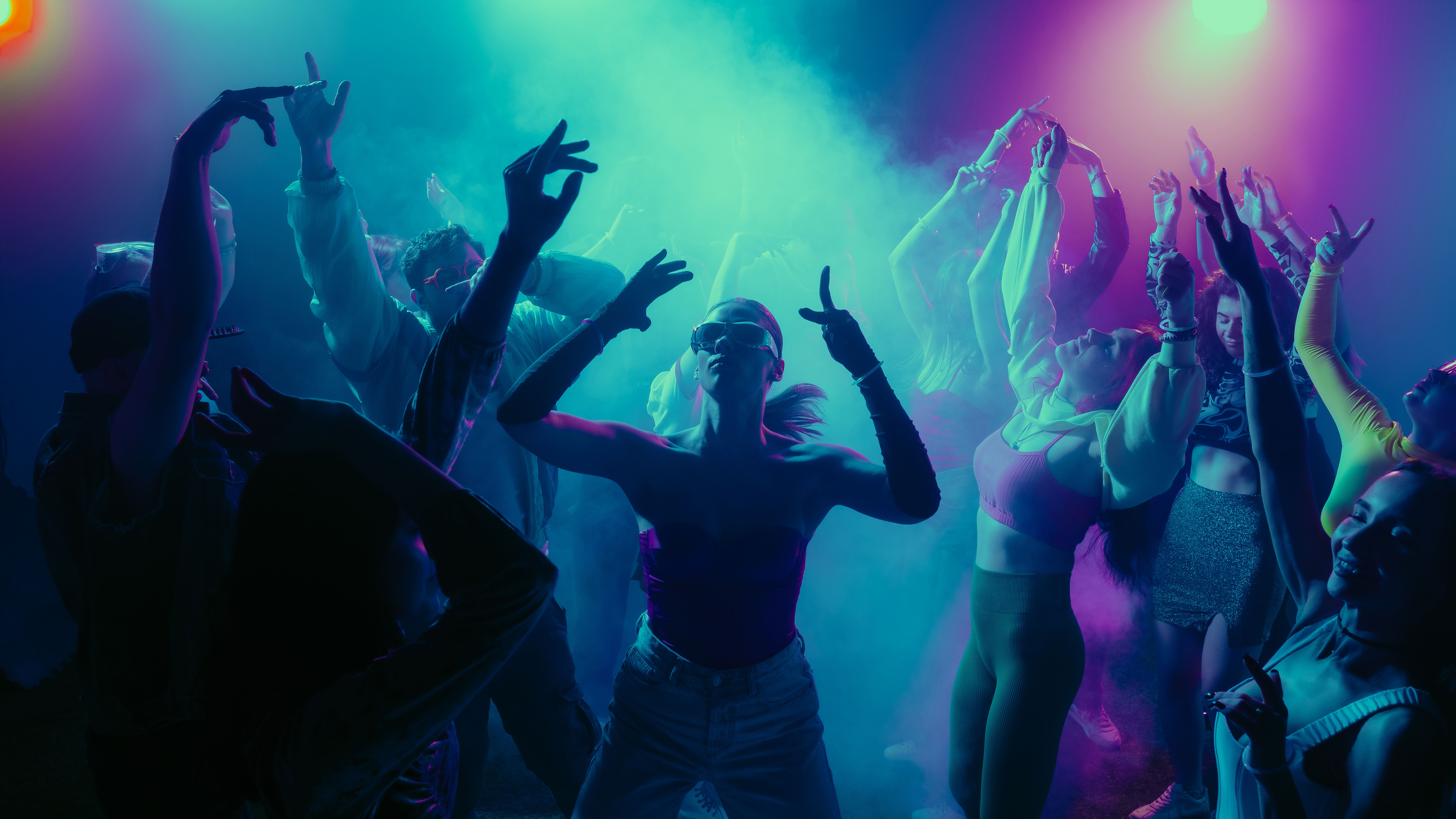 people dancing