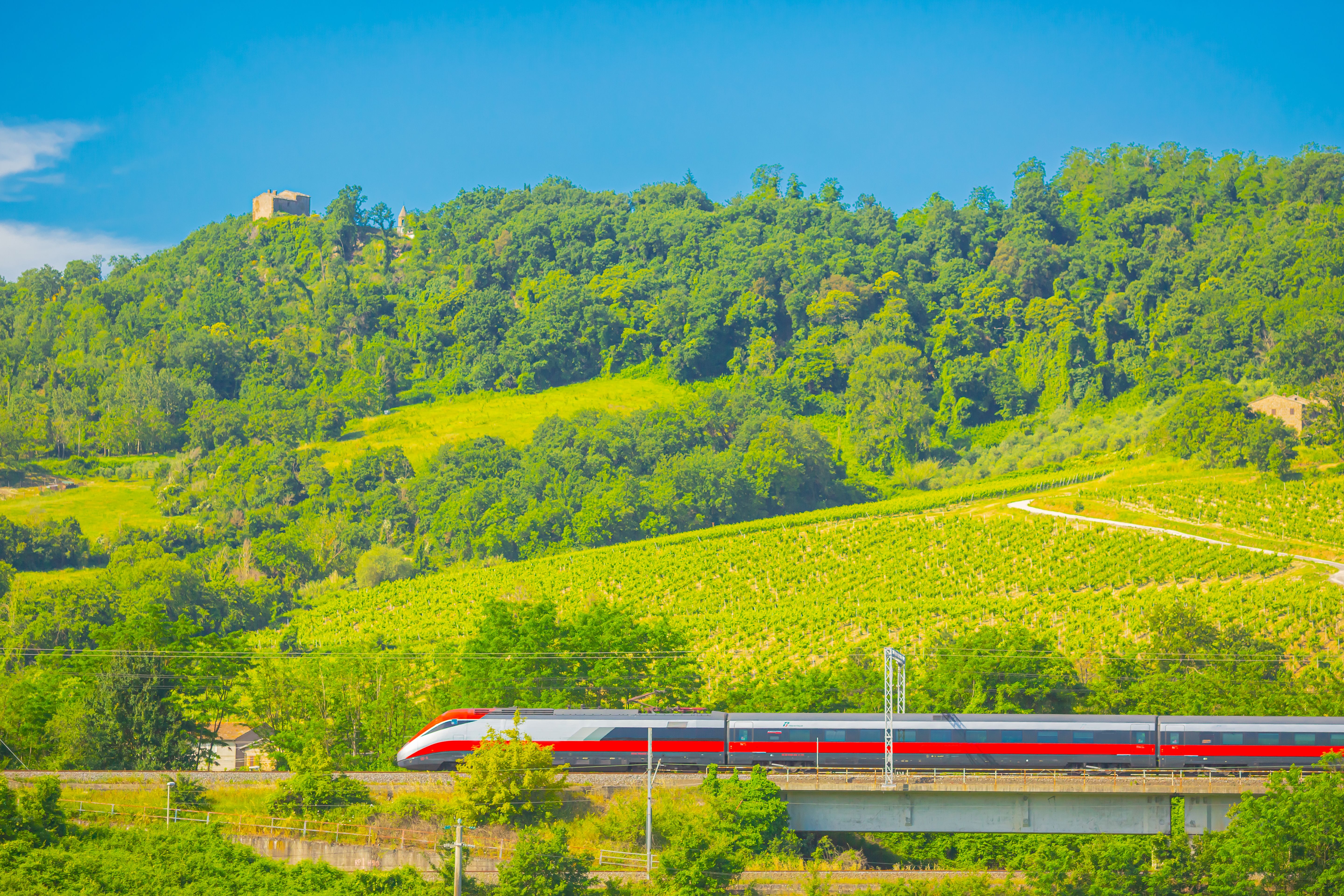 tuscany train