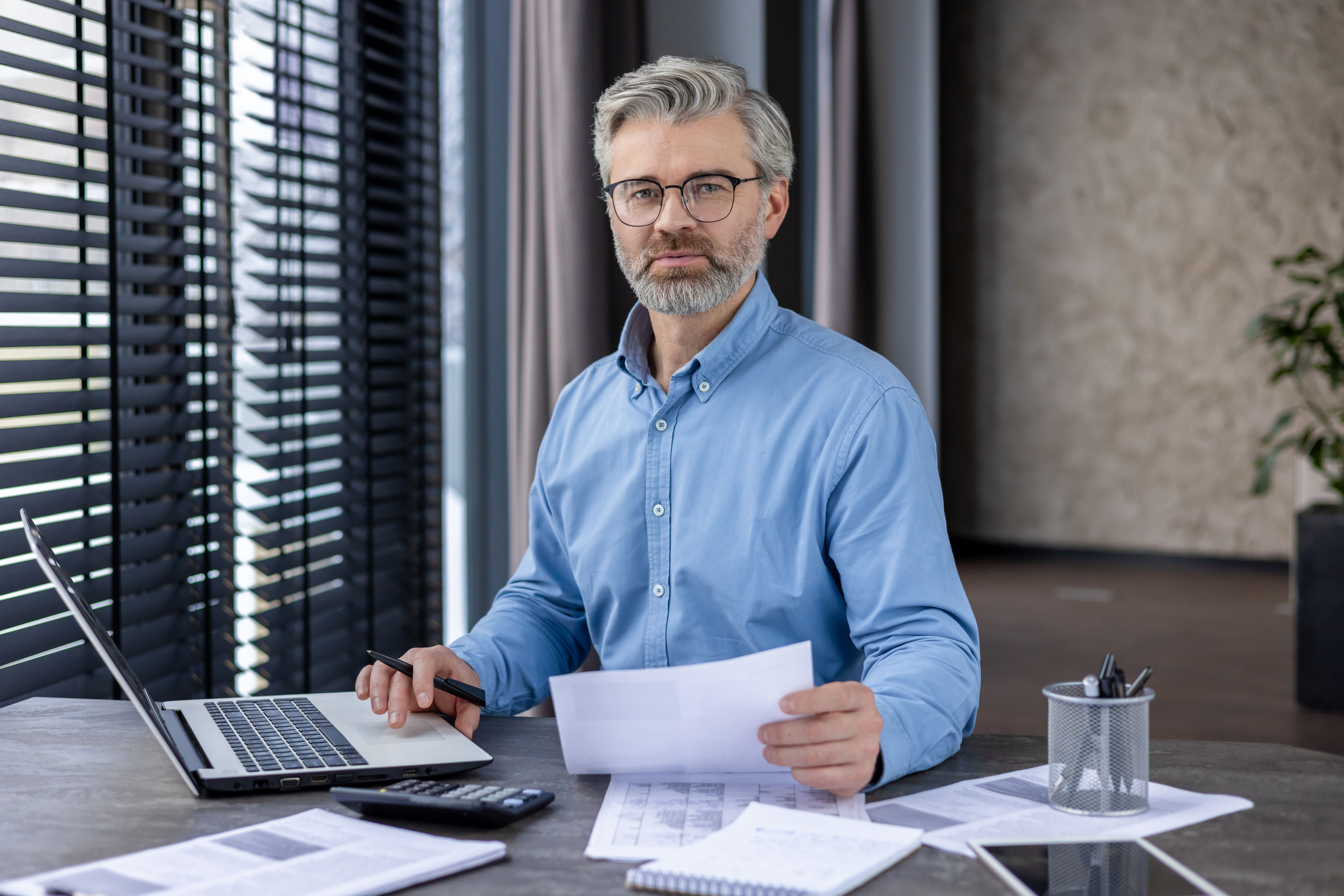 senior finance management