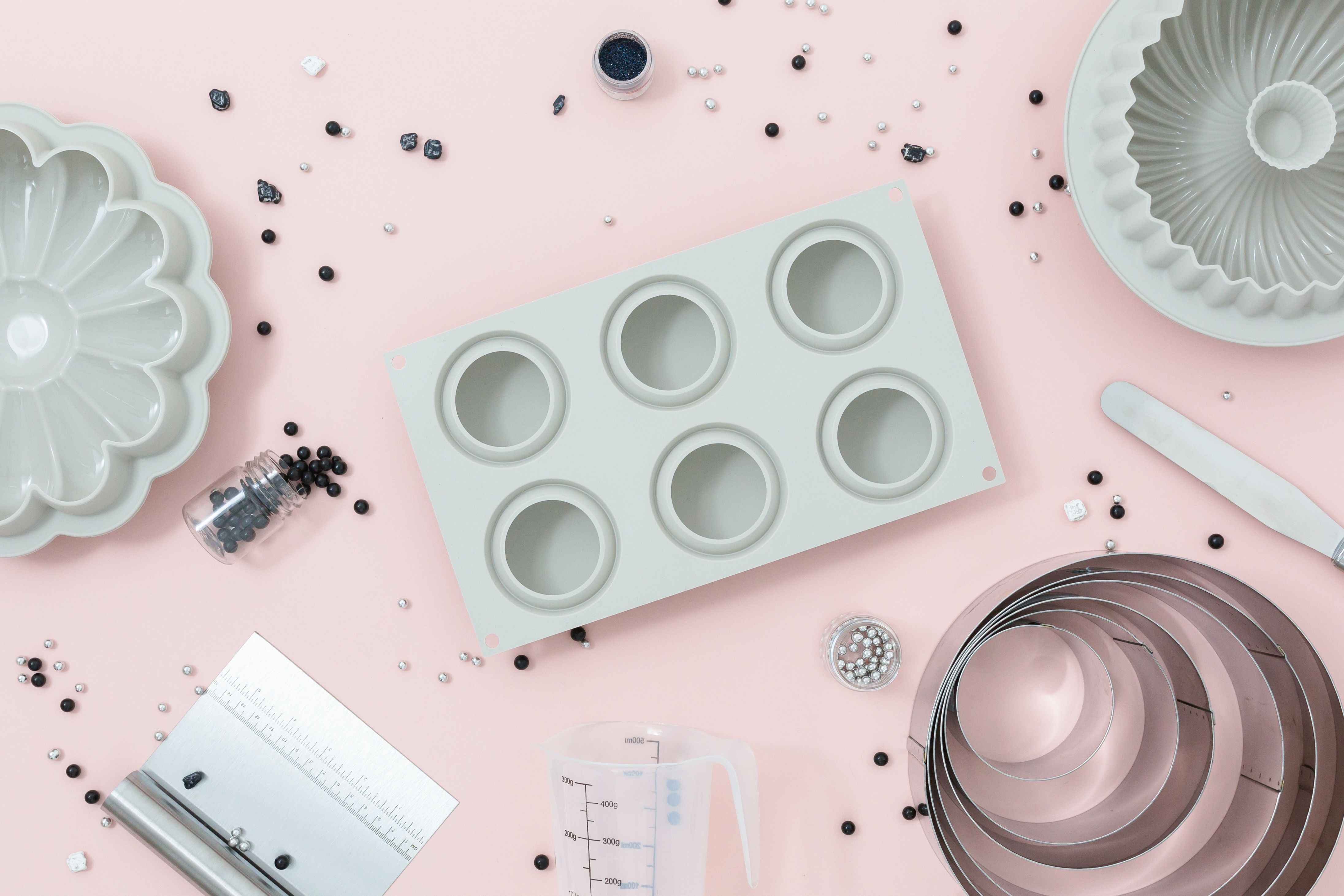 silicone kitchen utensils