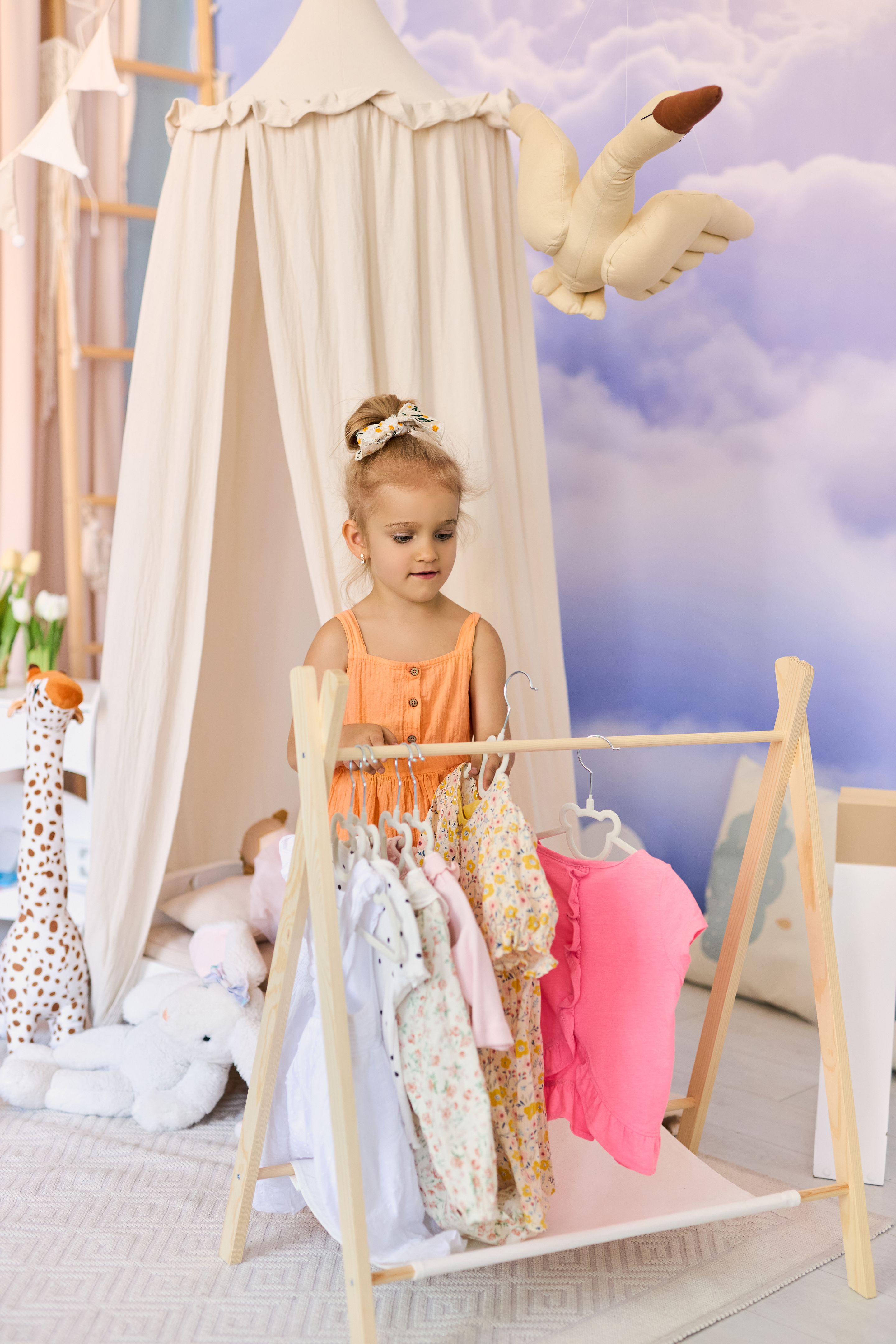 toddler choosing underwear