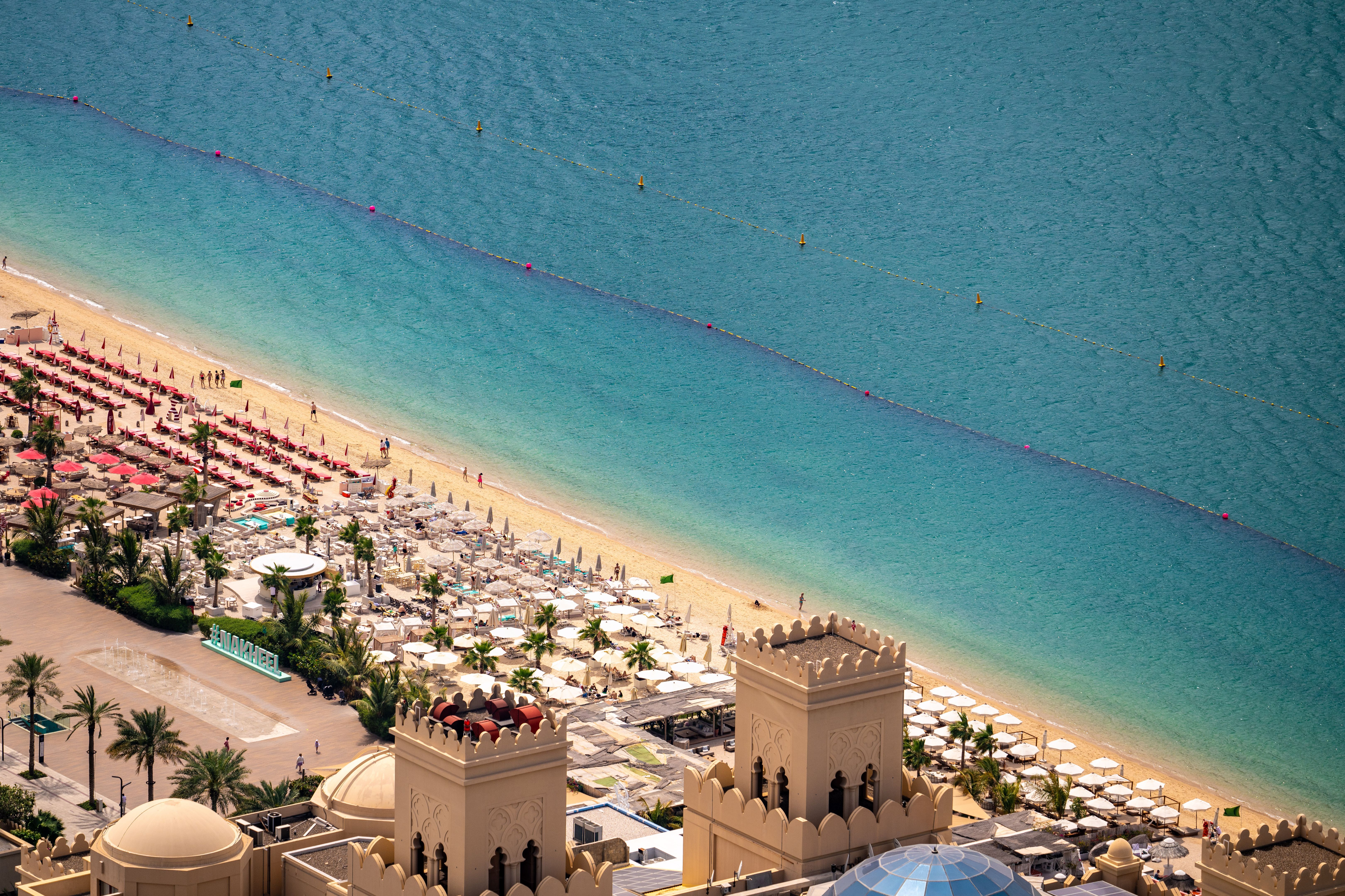 dubai beach activities