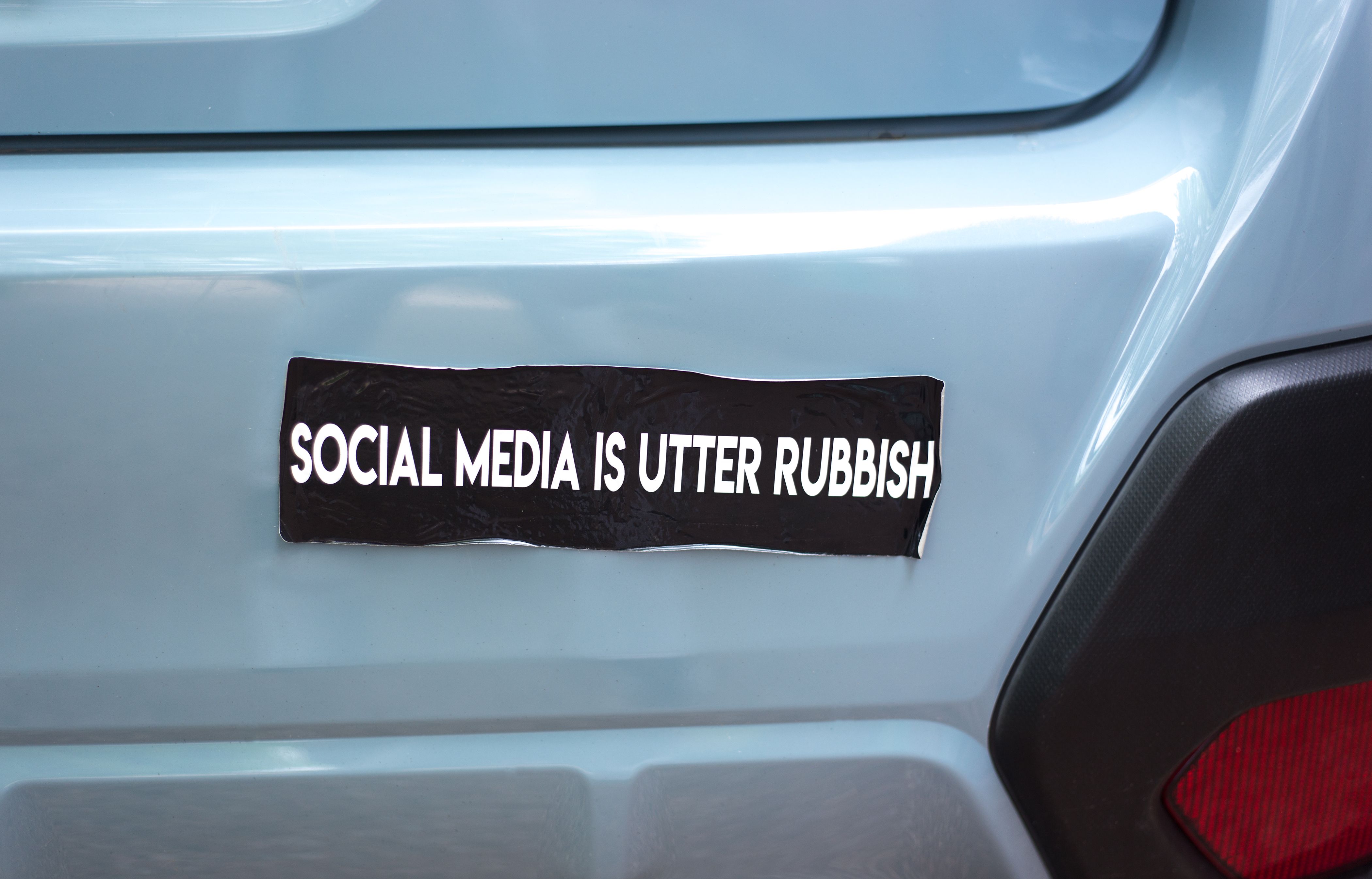 social media marketing car