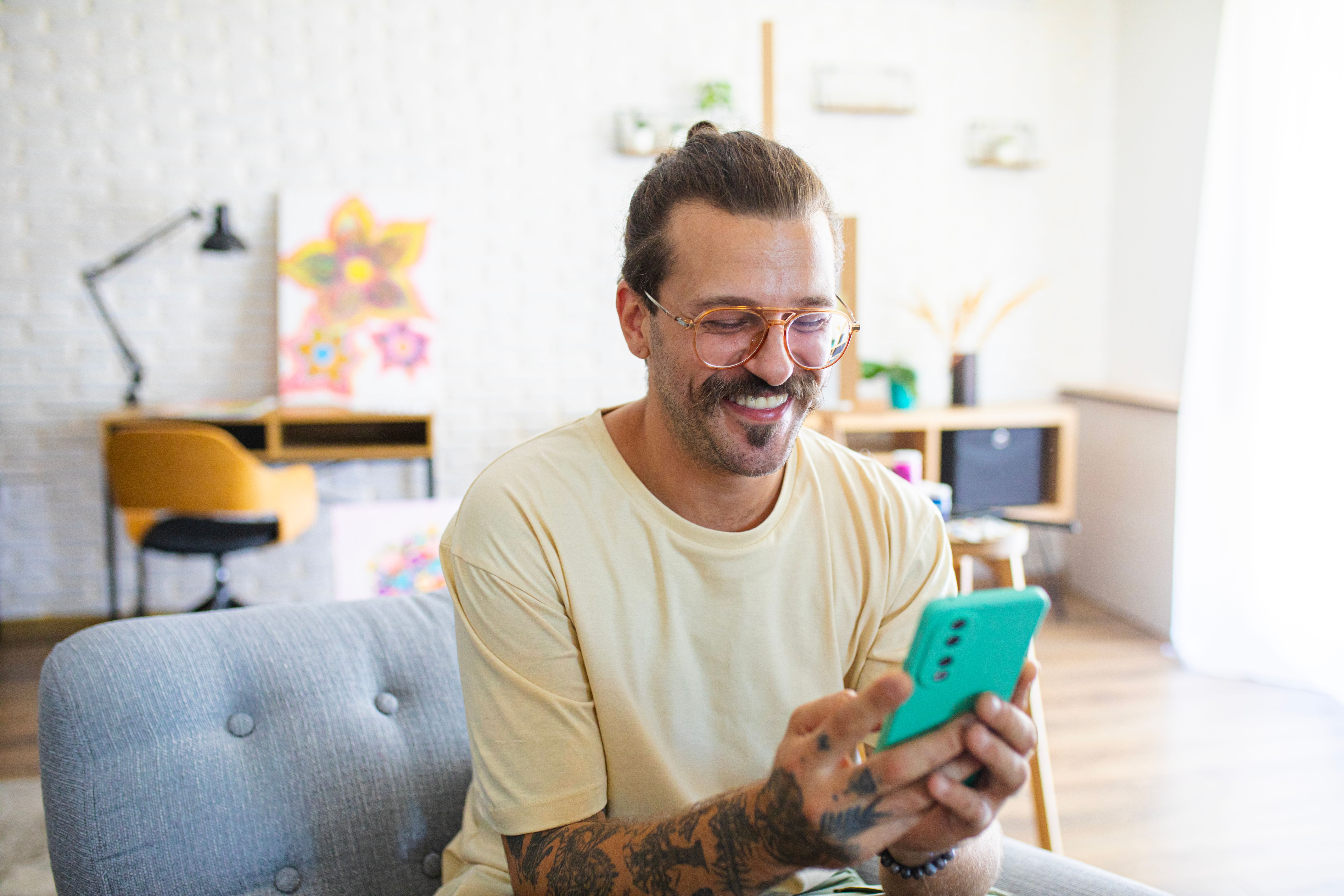 artistic tattoos minimalist tattoo custom tattoo tatuaje estrellas mejor estudio tatuajes sevilla numero uno best tattoo shop sevilla fineline dotwork traditional linea fina realismo tradicional  urbe tattoo minitatu