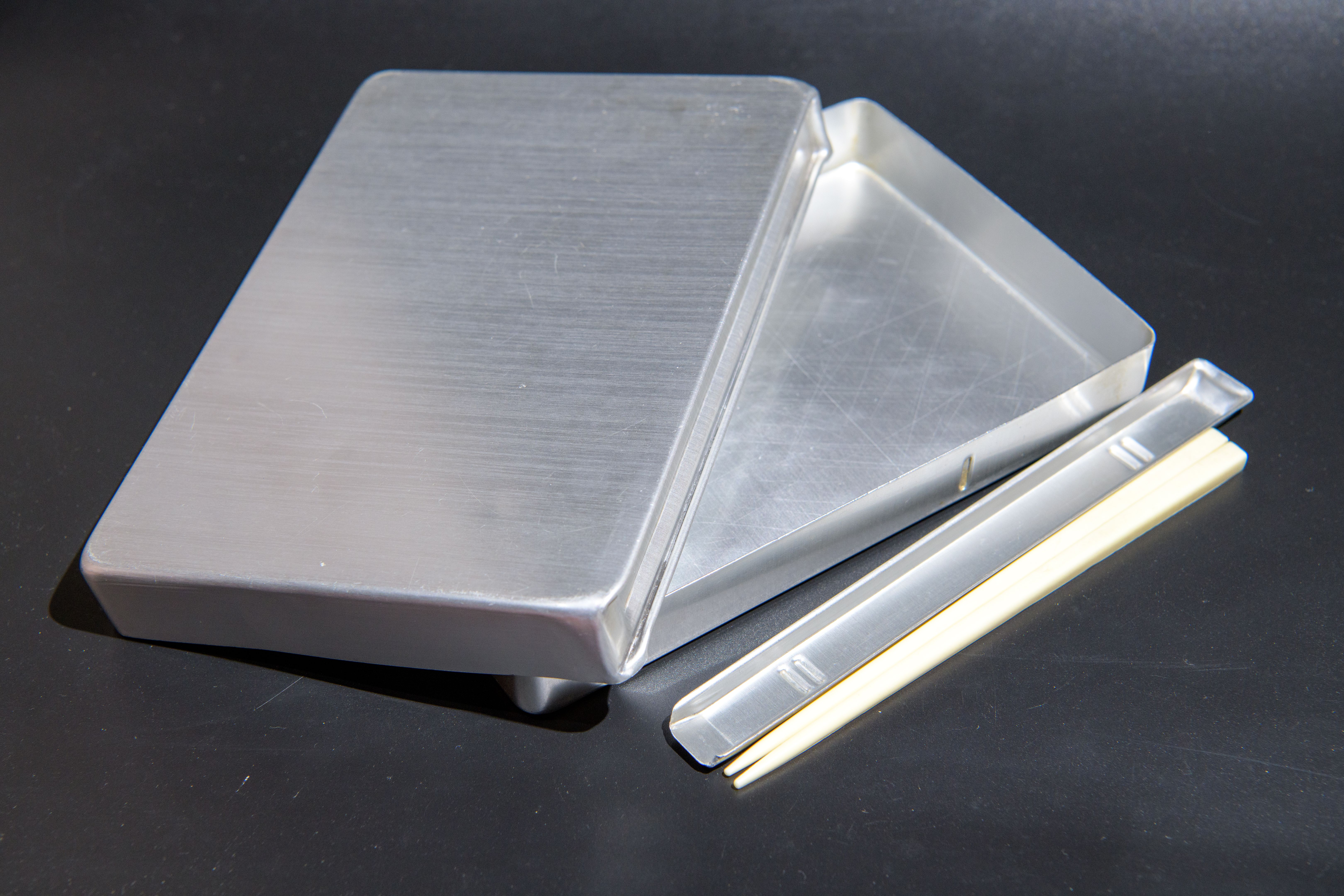 portable rolling tray