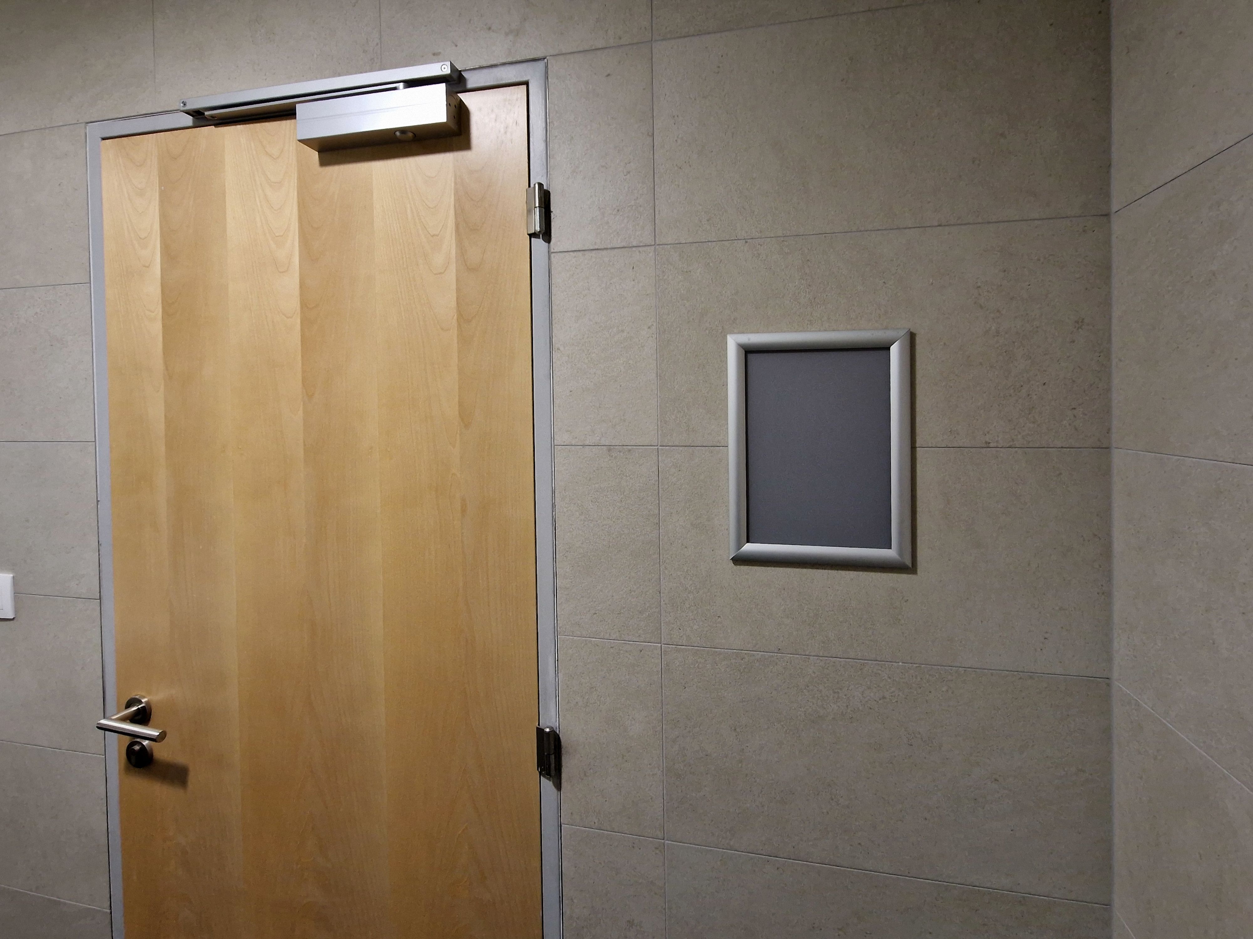 Plastic frame for the toilet wall that can be folded to place an advertisement or a schedule of restaurant cleaning services. The cleaning inspection must be completed in a form with a signature