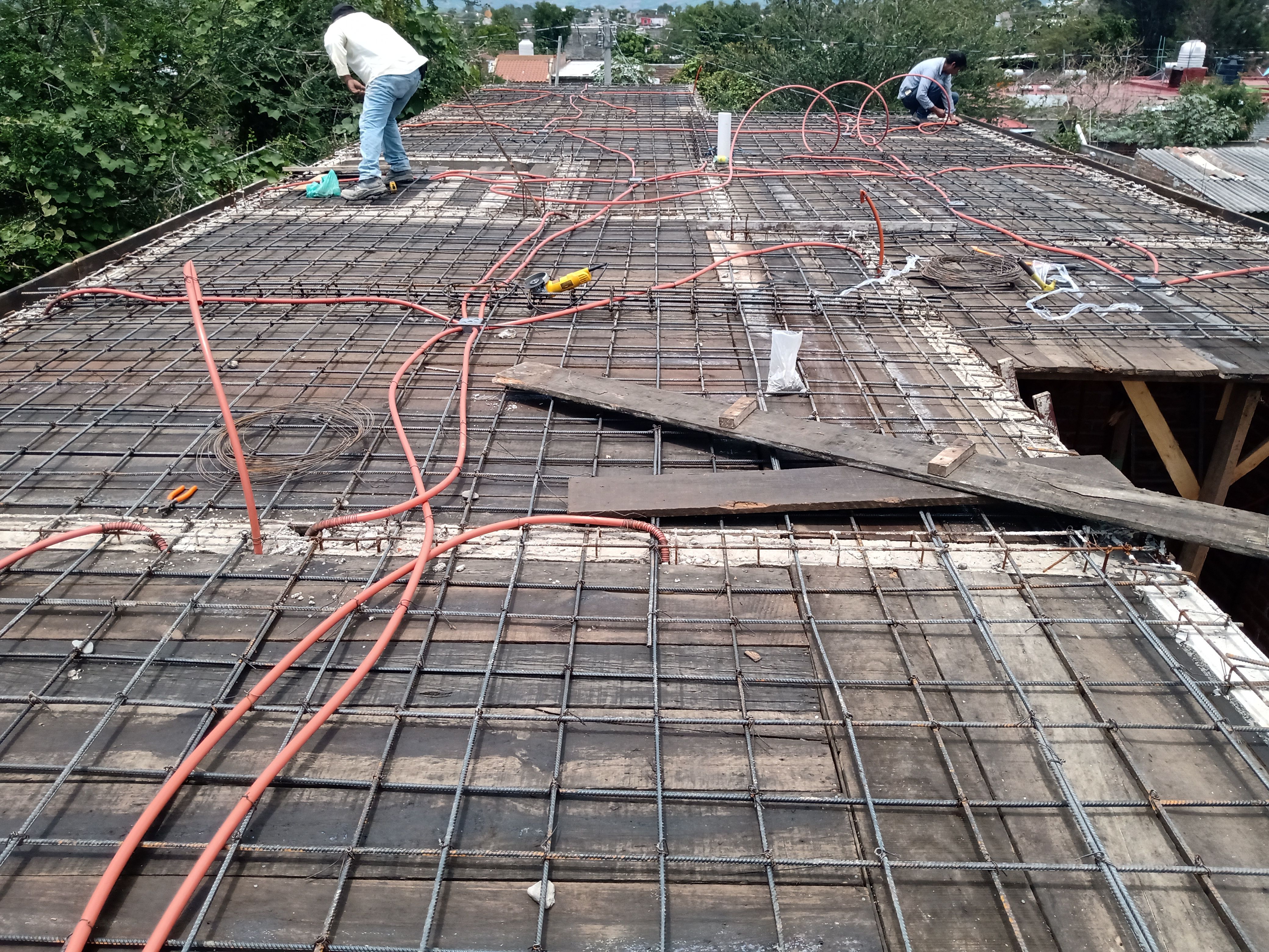 construccion bienes raices