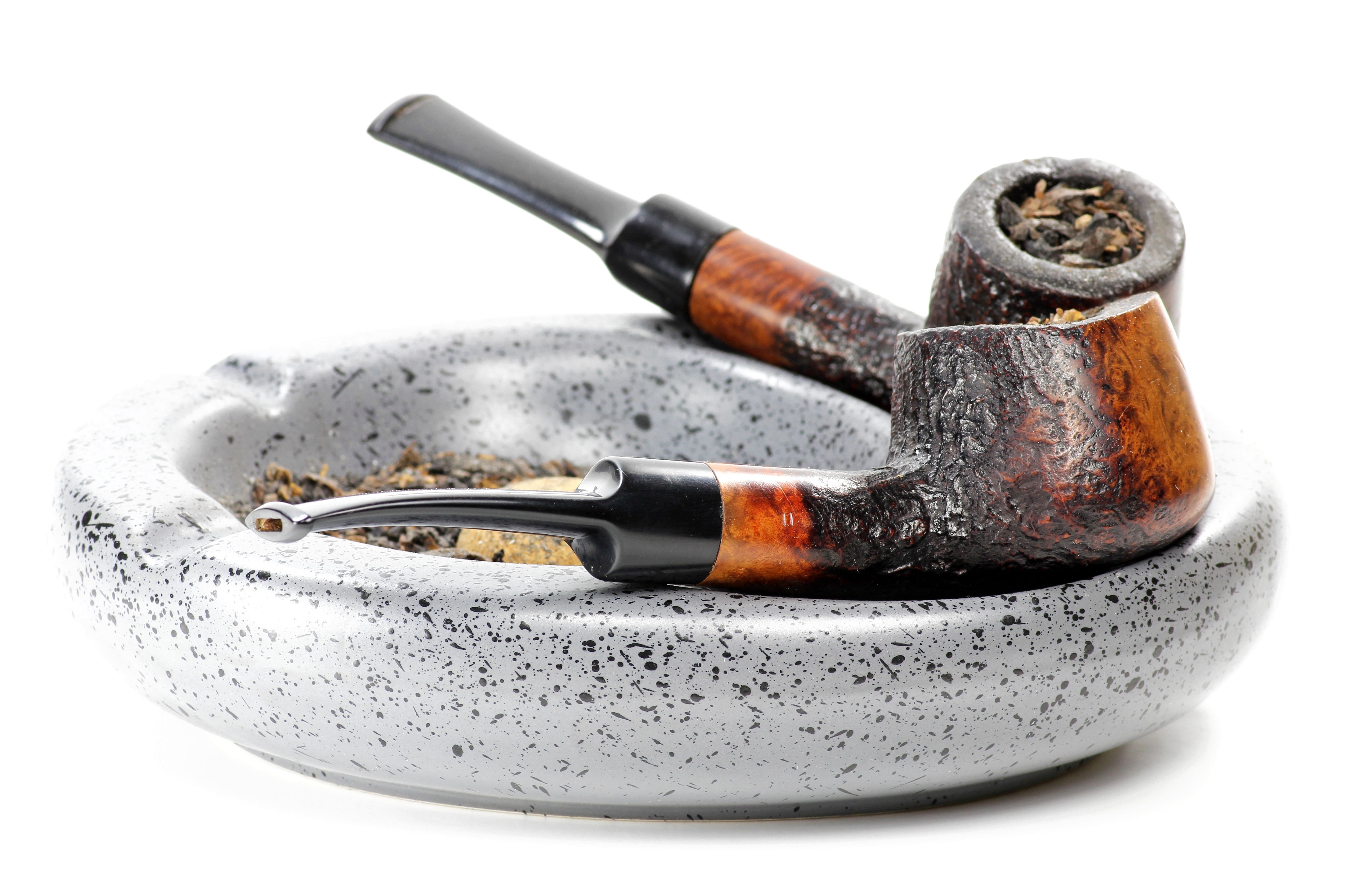 briar pipe