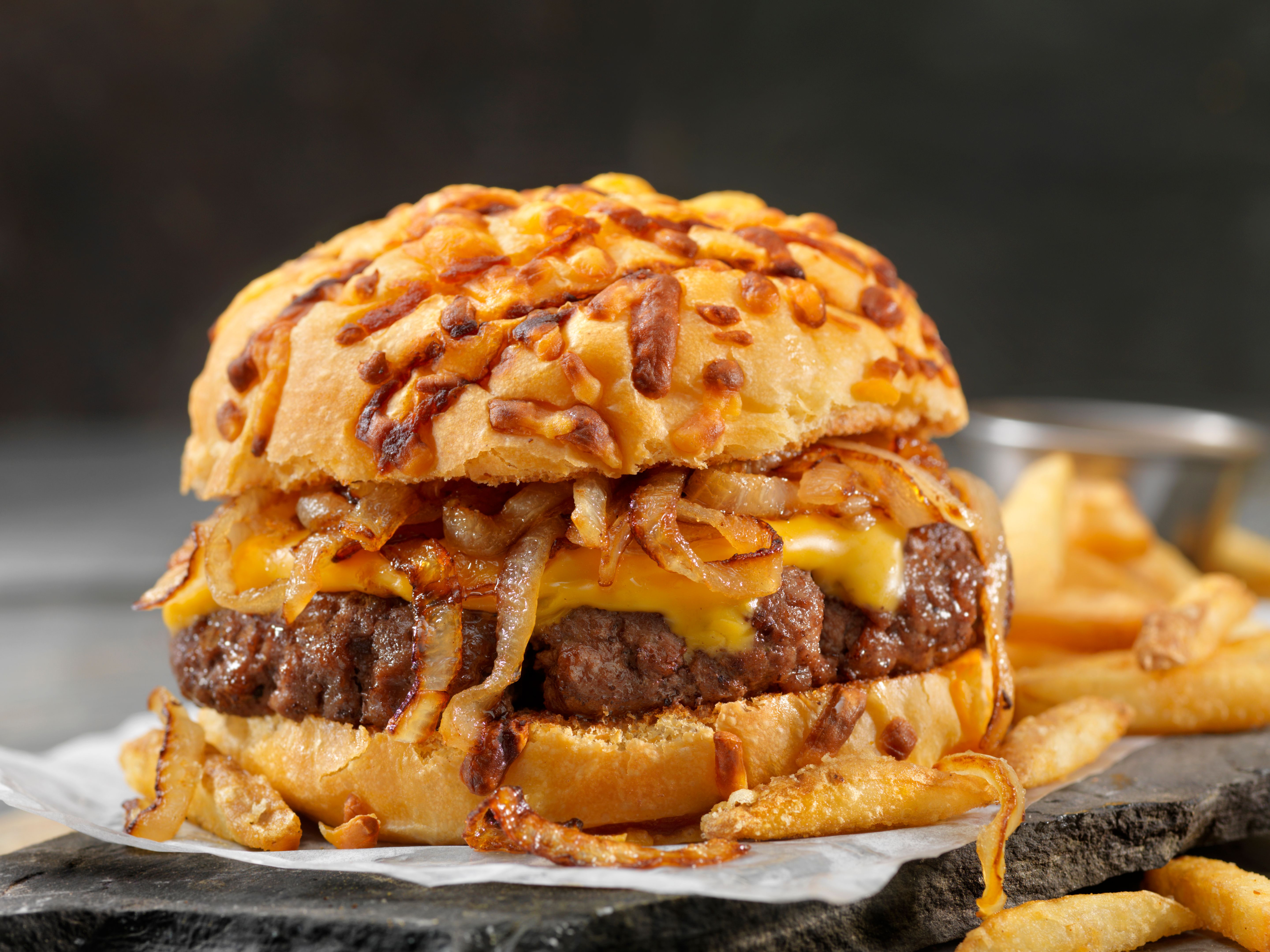 apple cheddar burger