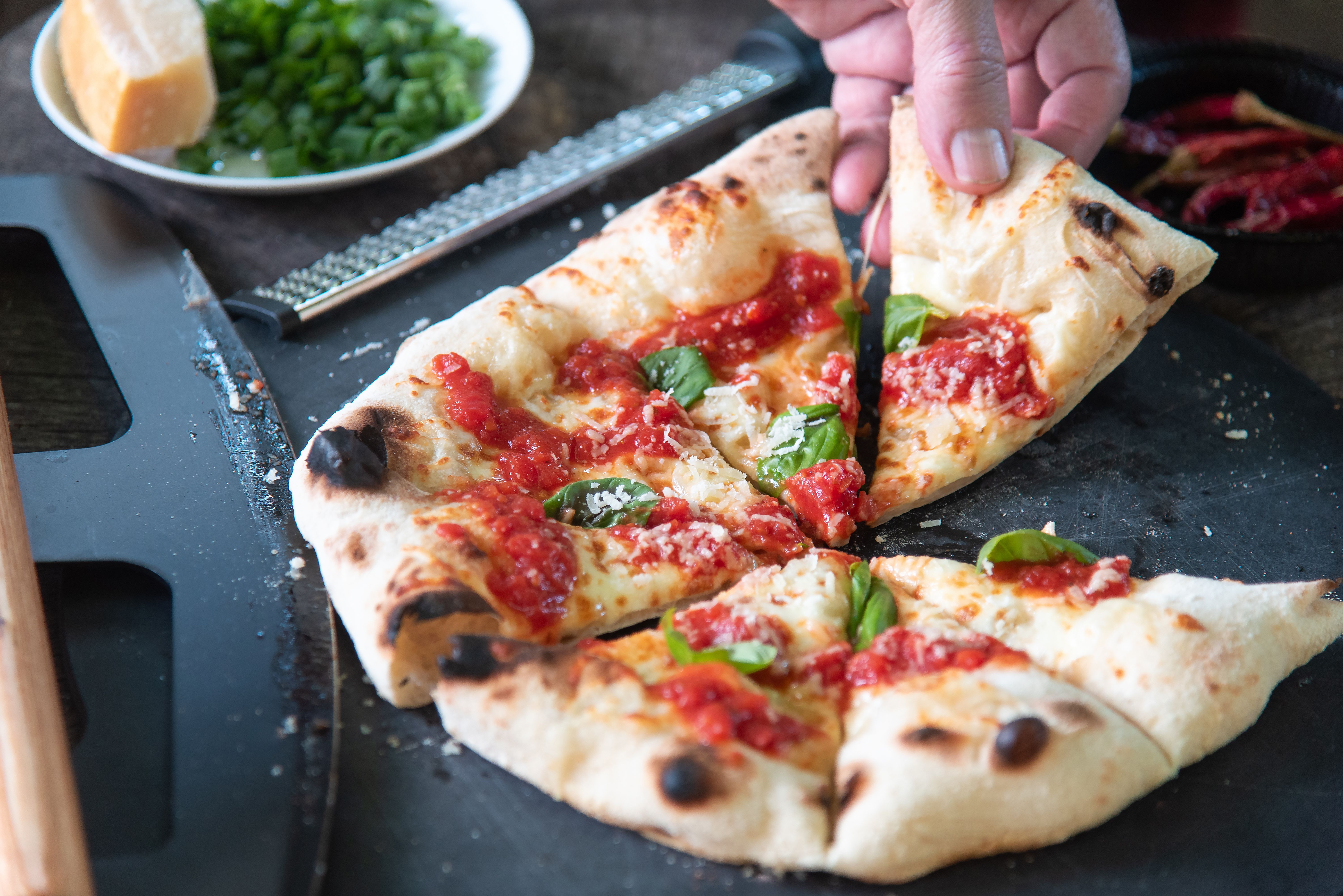 summer pizza toppings