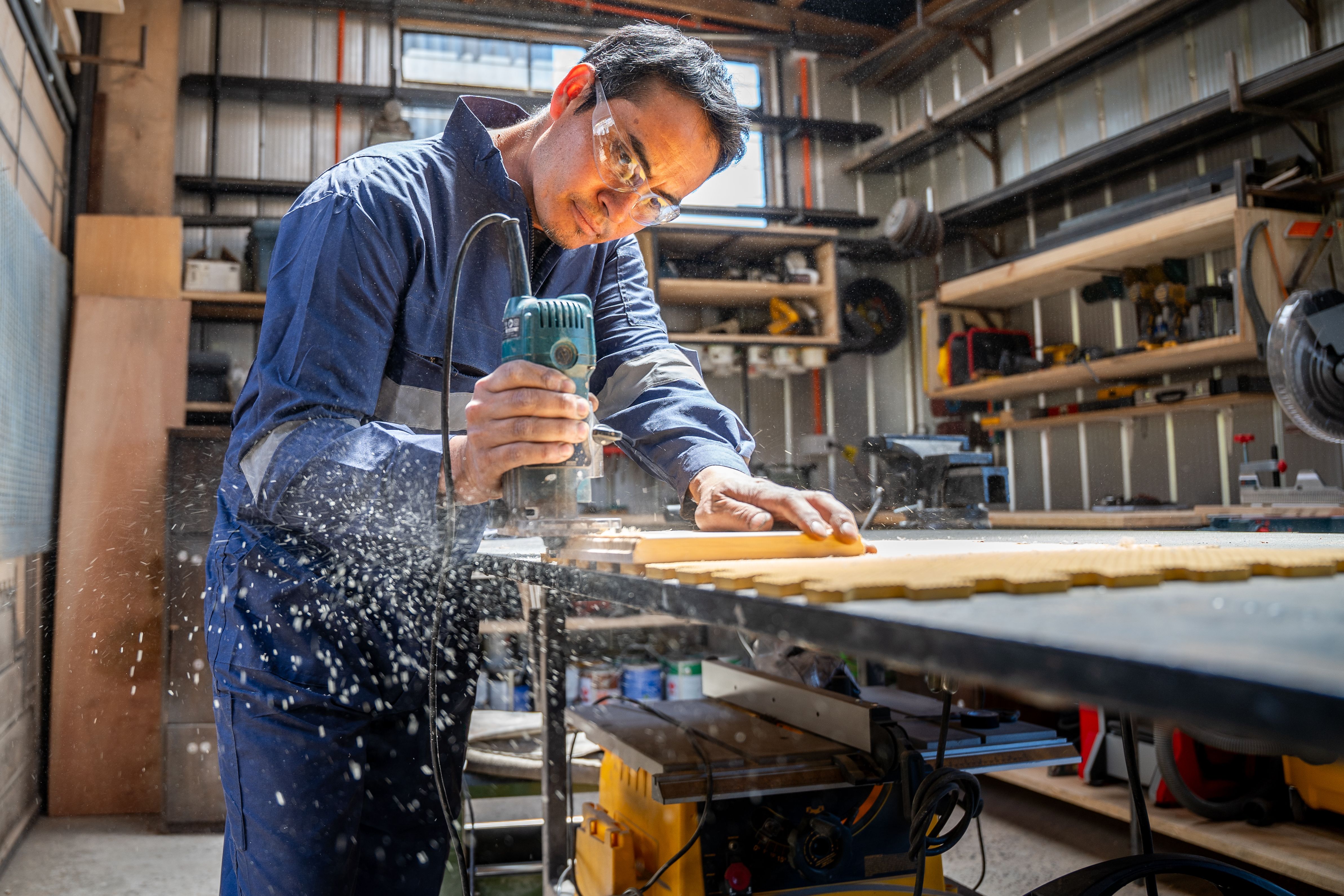 router woodworking