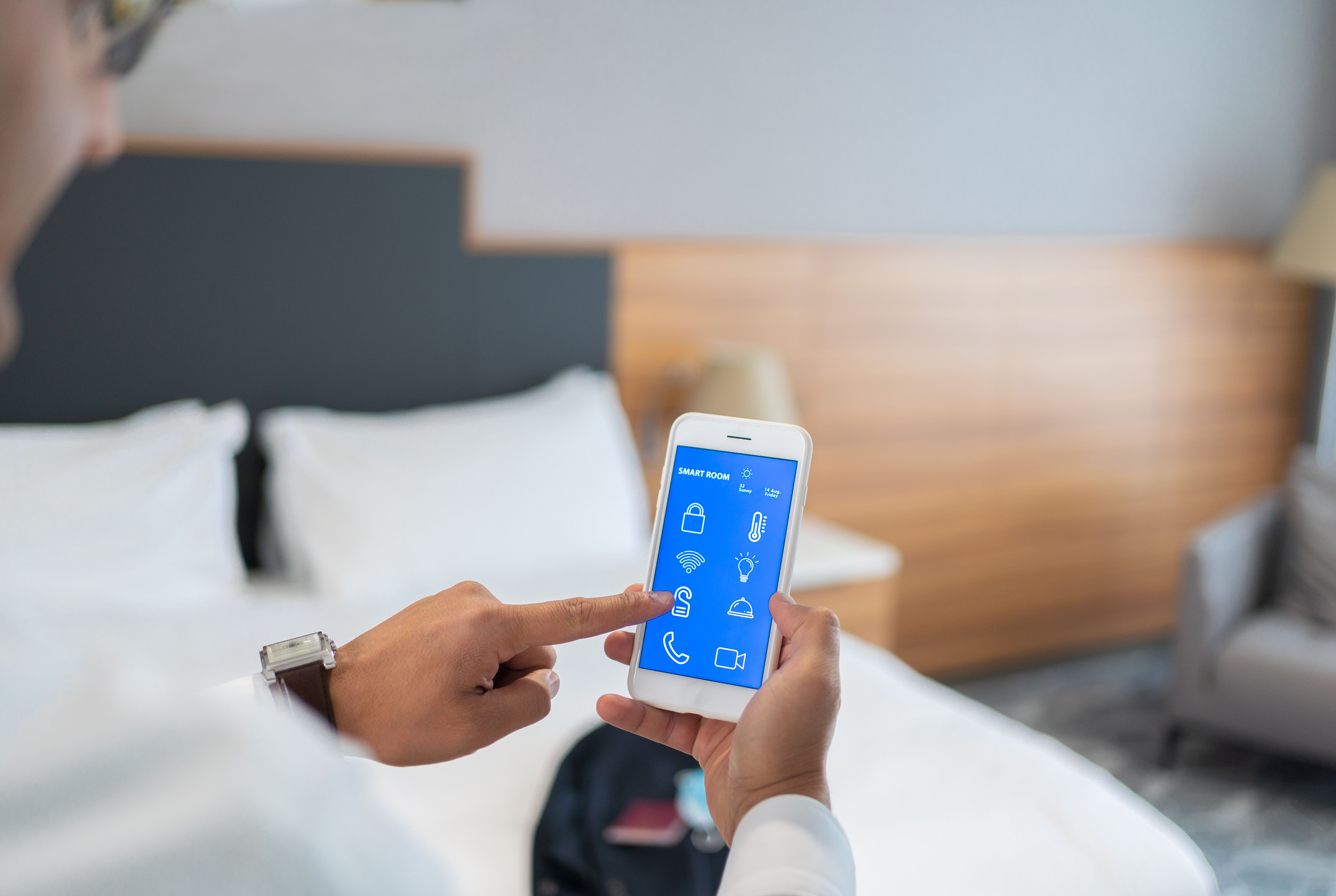 smart hotel technology