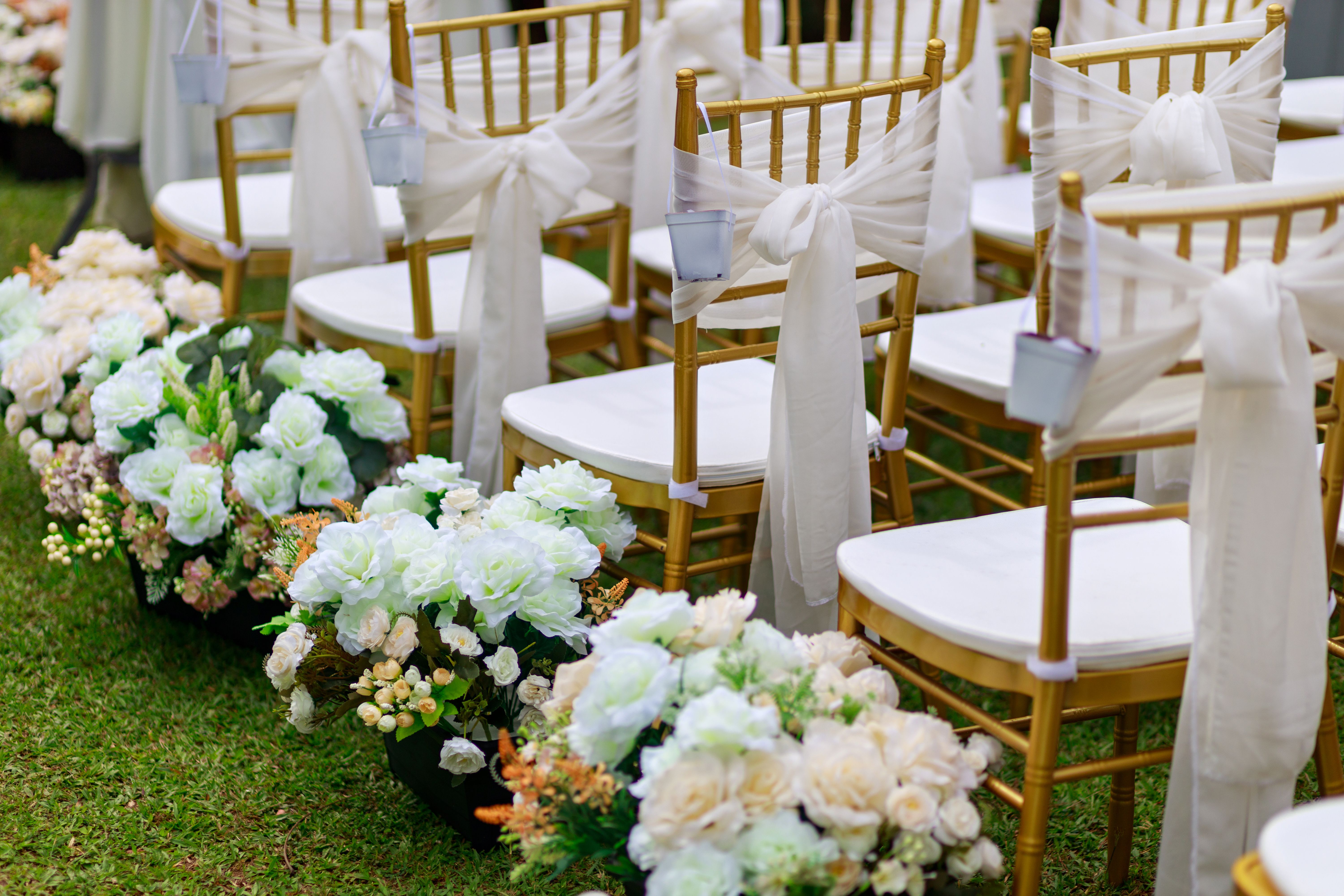 personalized wedding decor