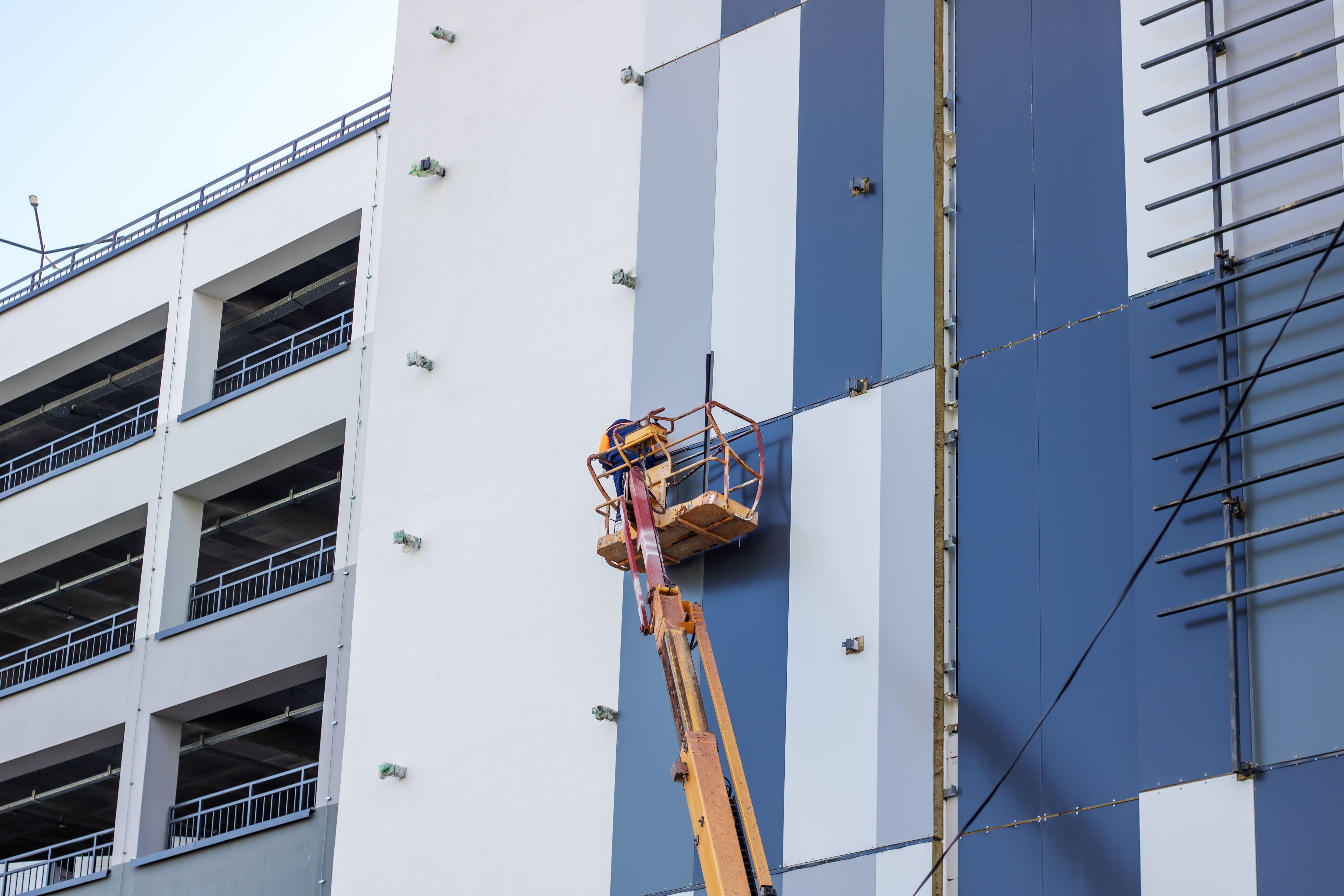 commercial building maintenance