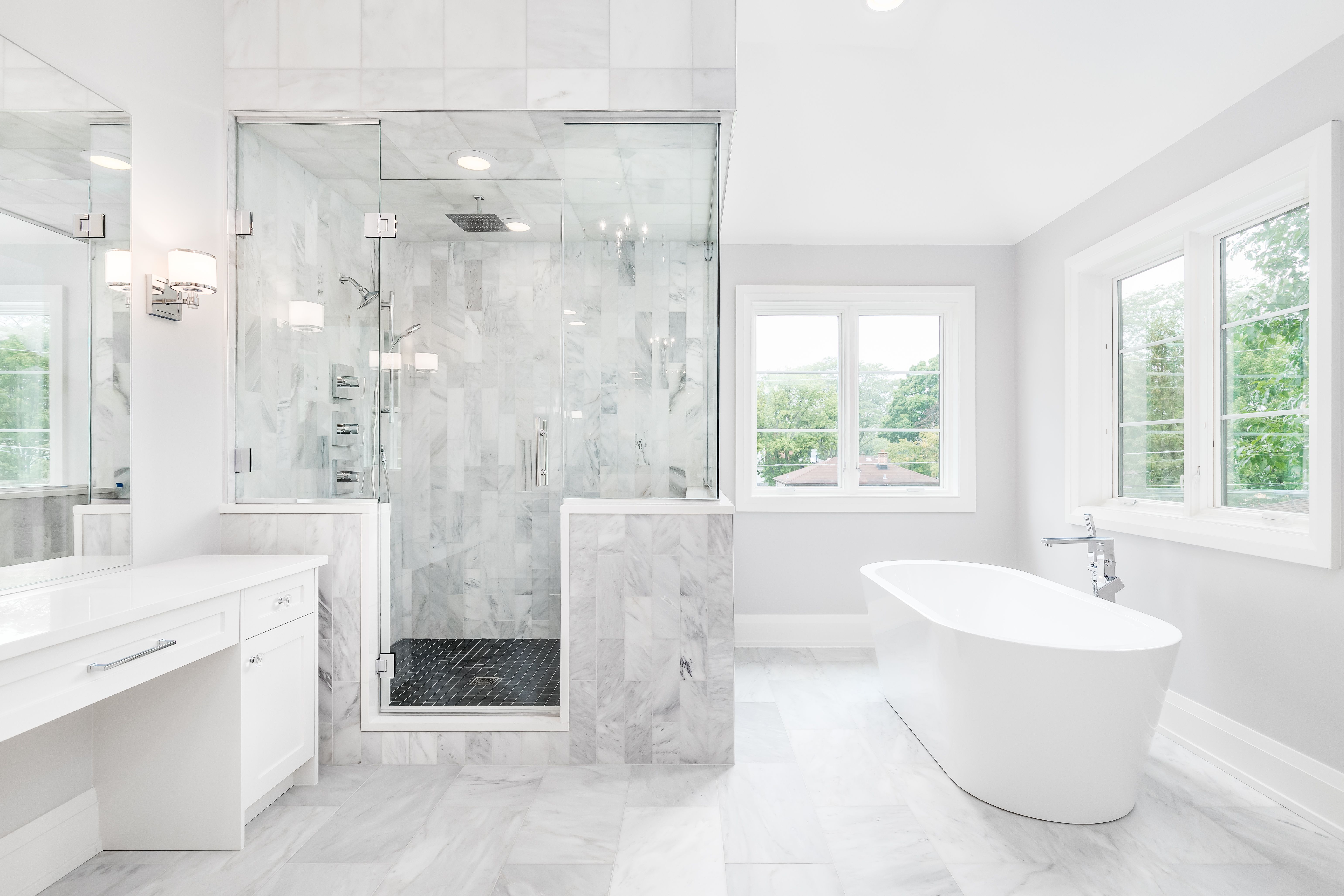 luxury bathroom