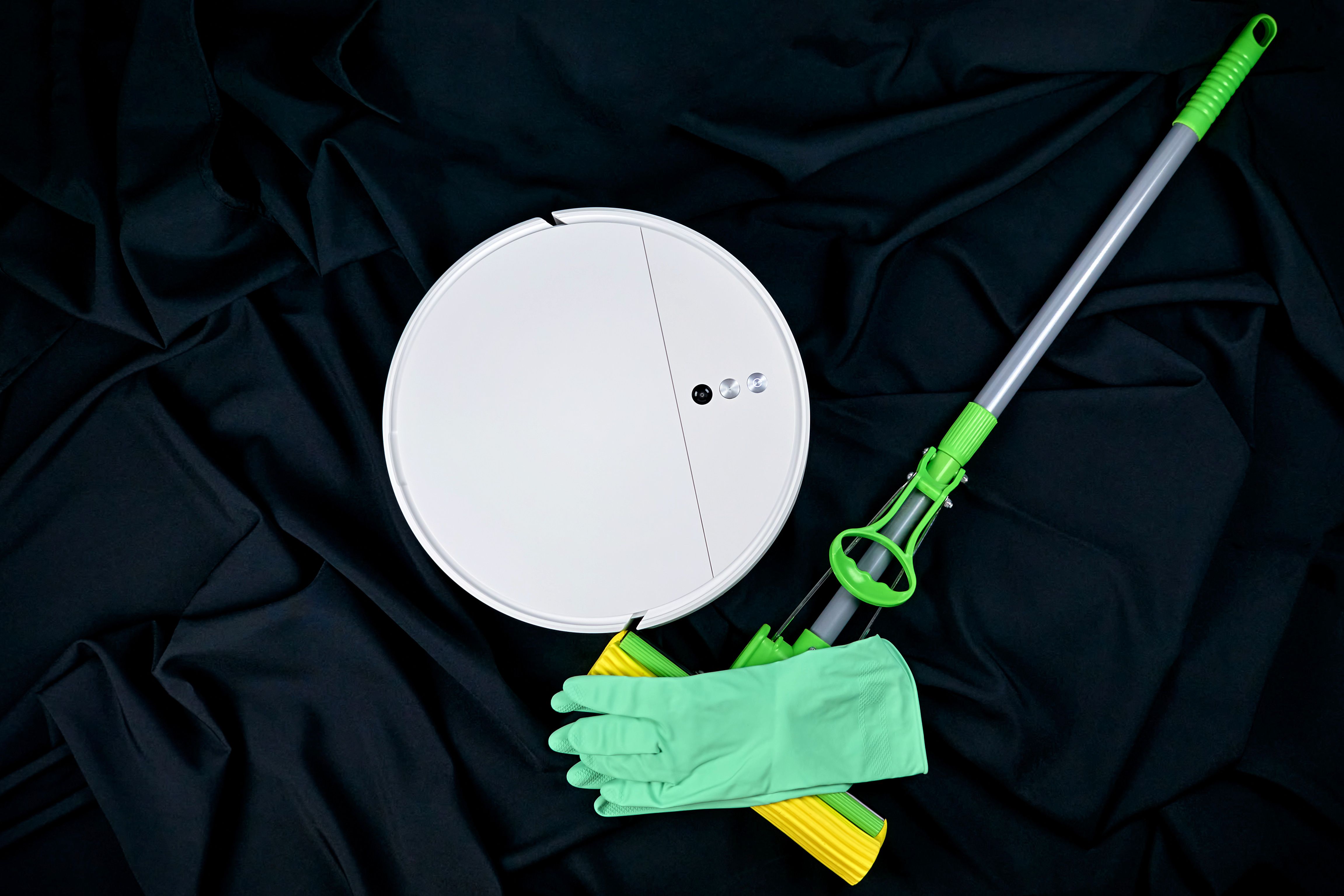robot mopping