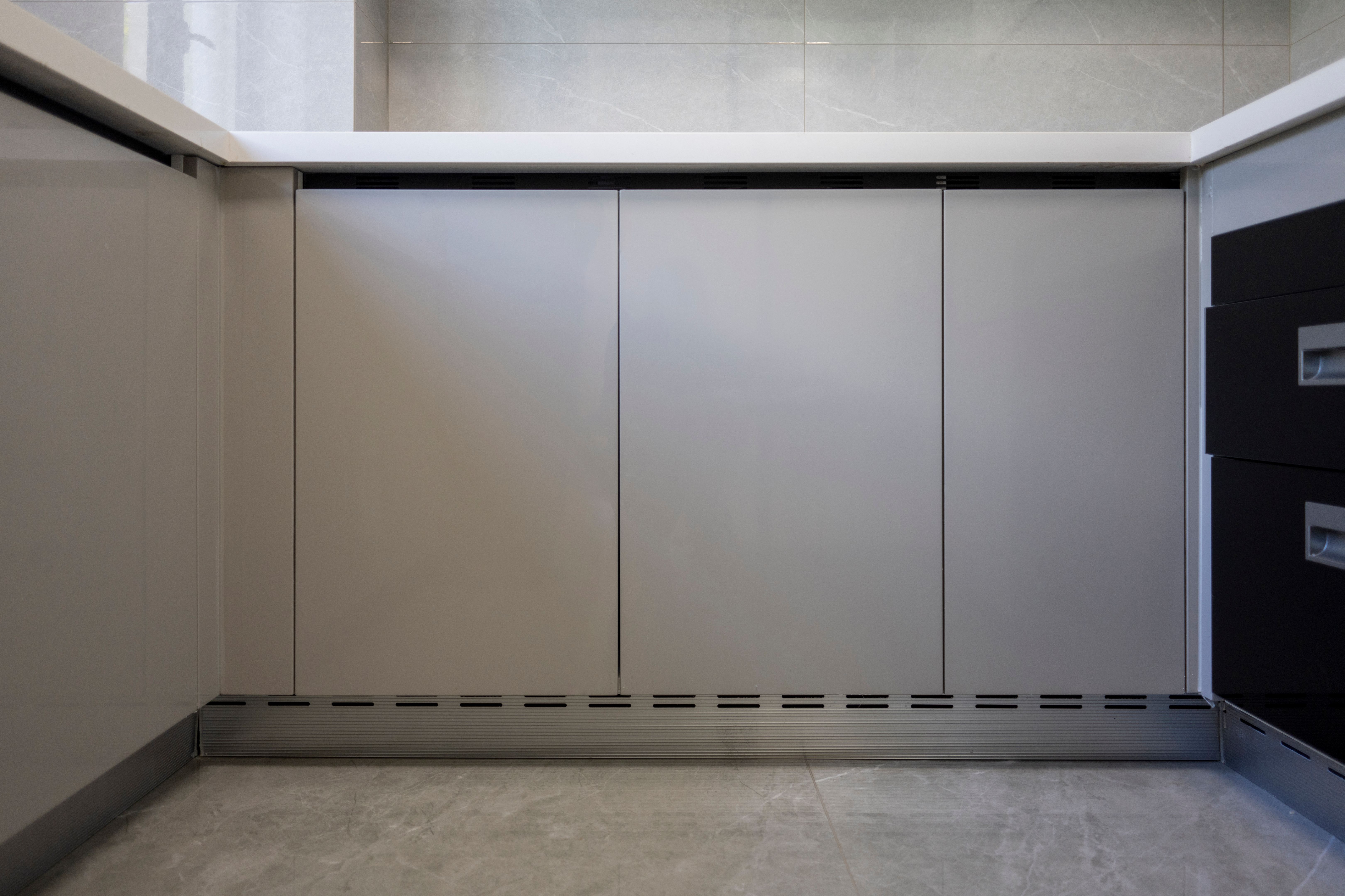 metal cabinet durability