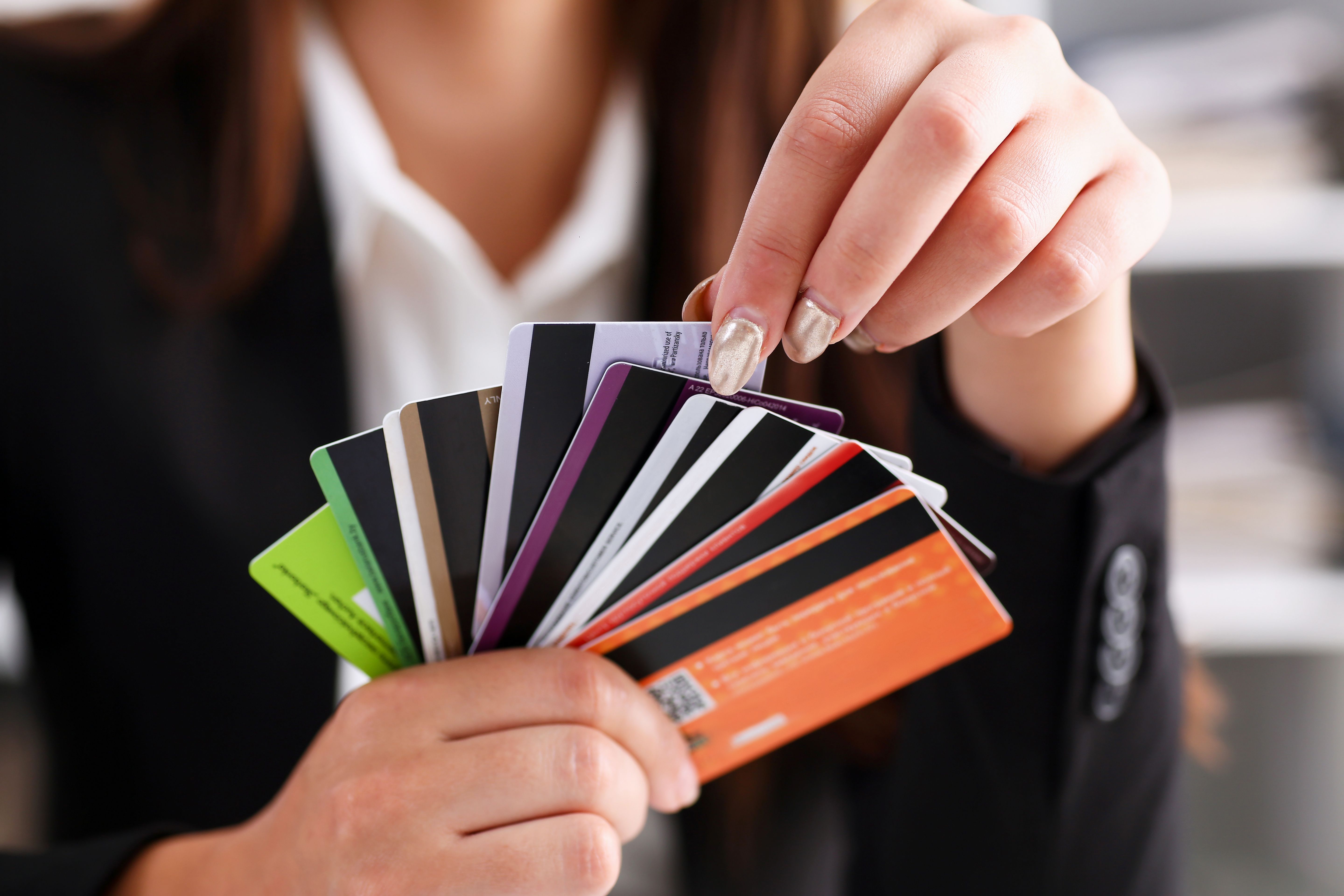 choosing card