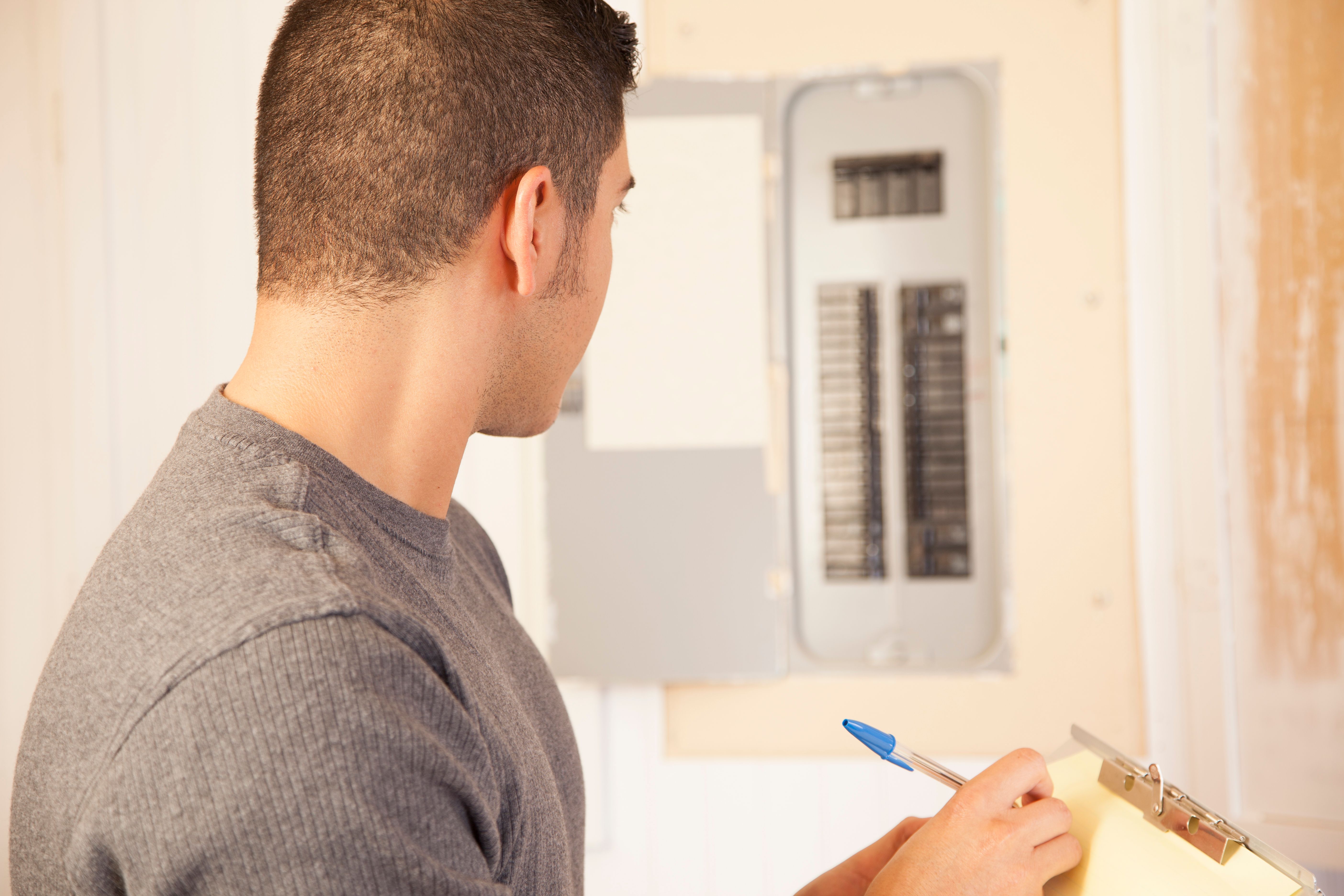 home-circuit-breaker