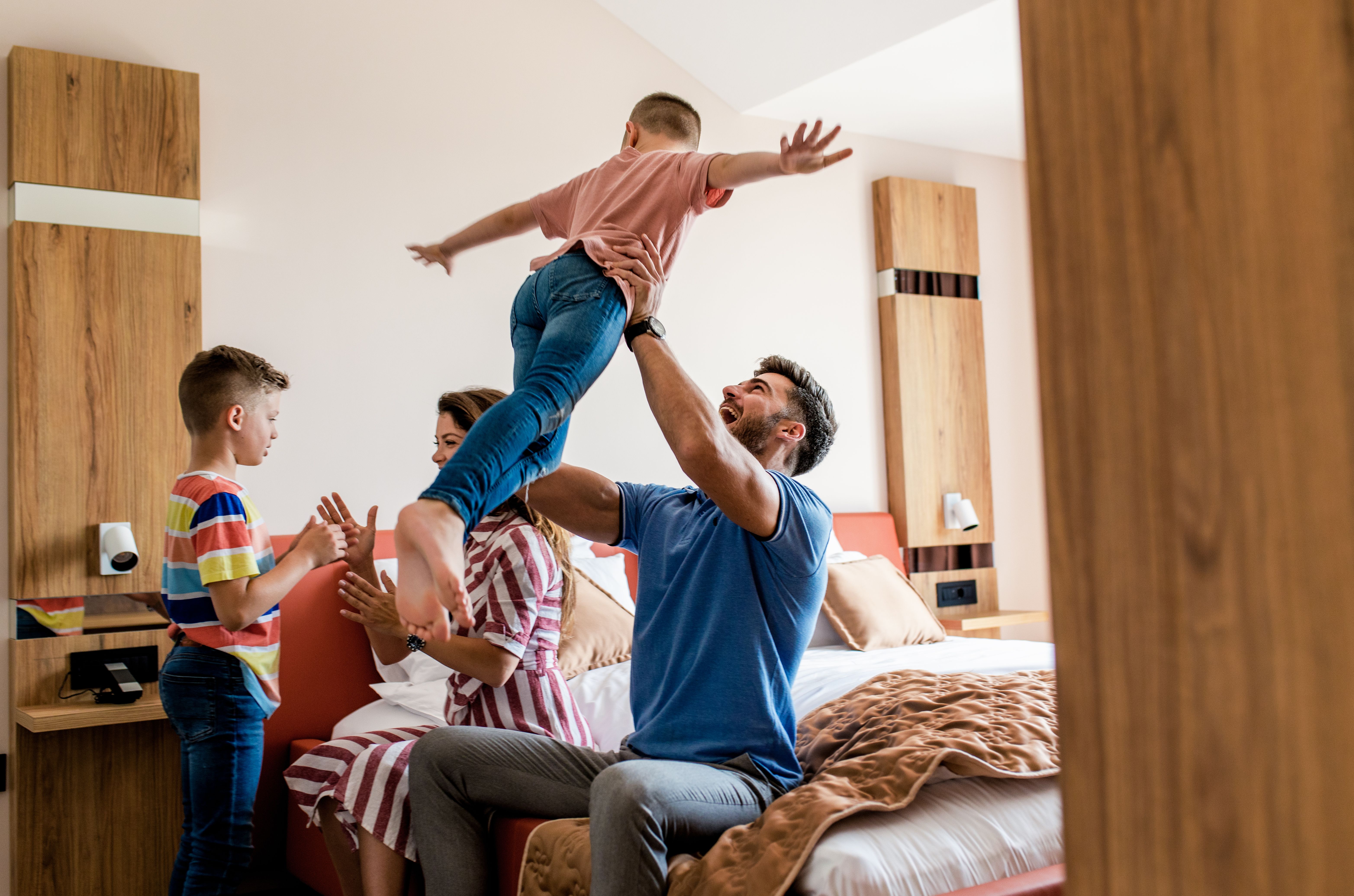 hotel room family