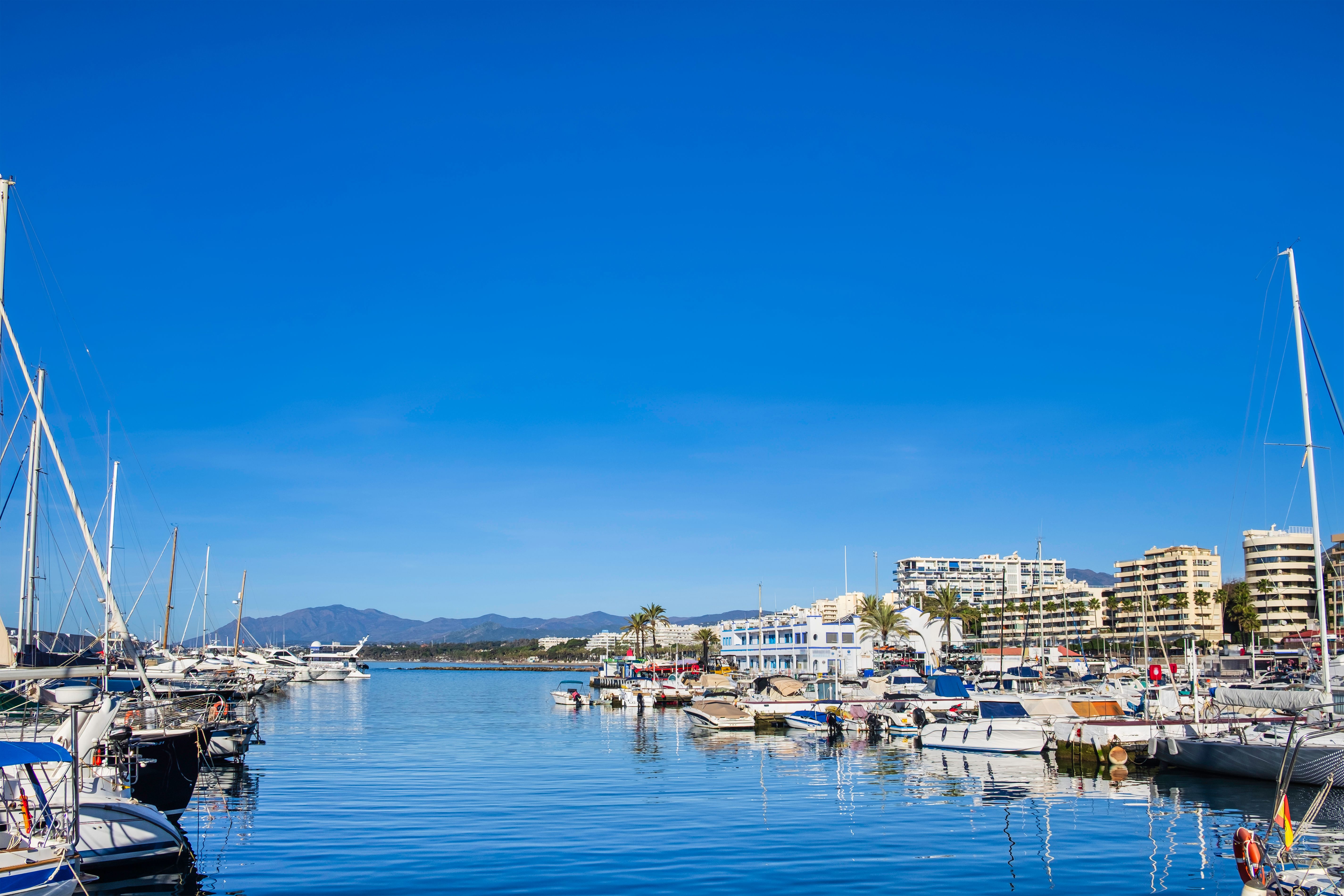 paddleboarding marbella