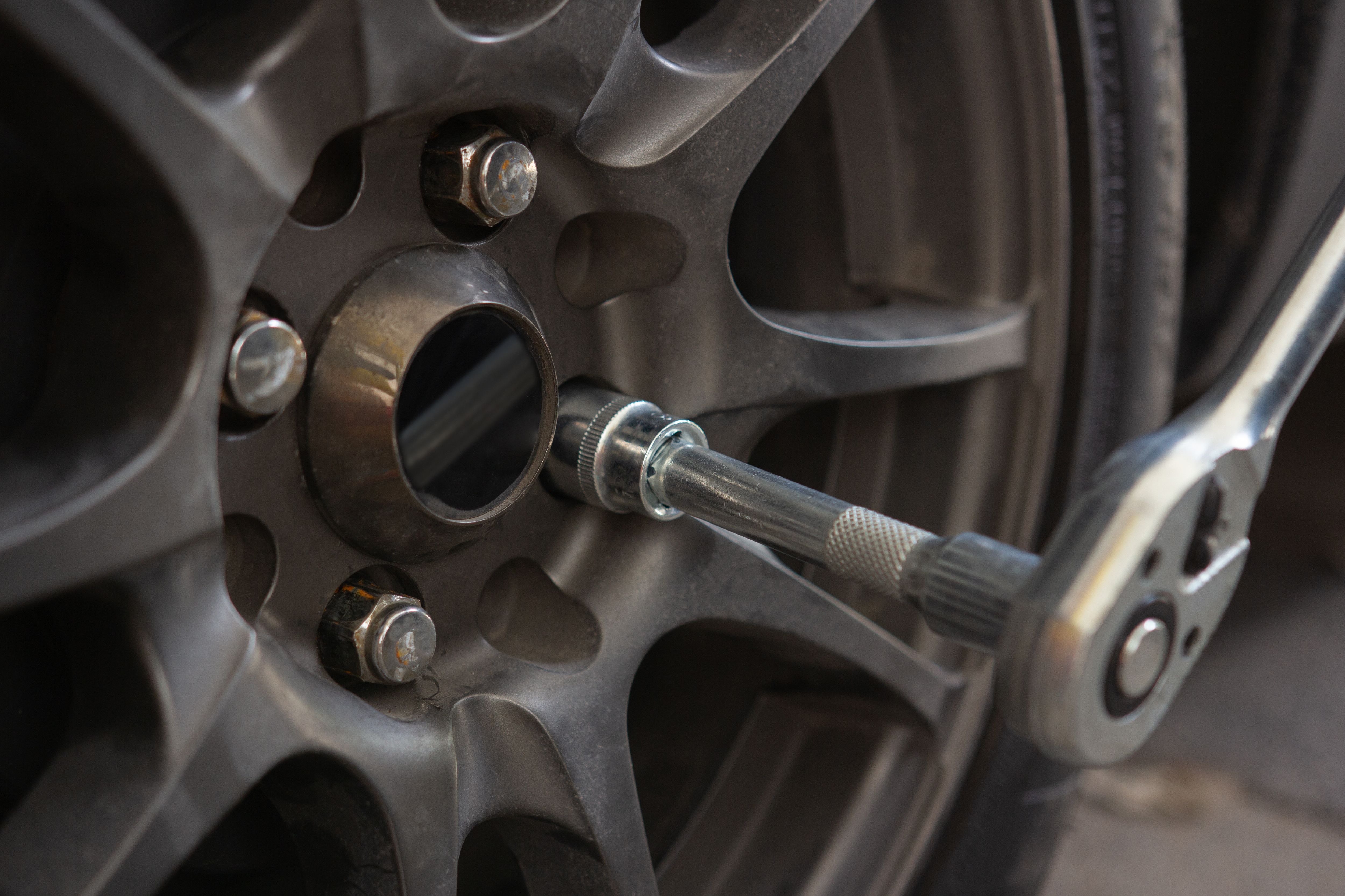 loosening lug nuts