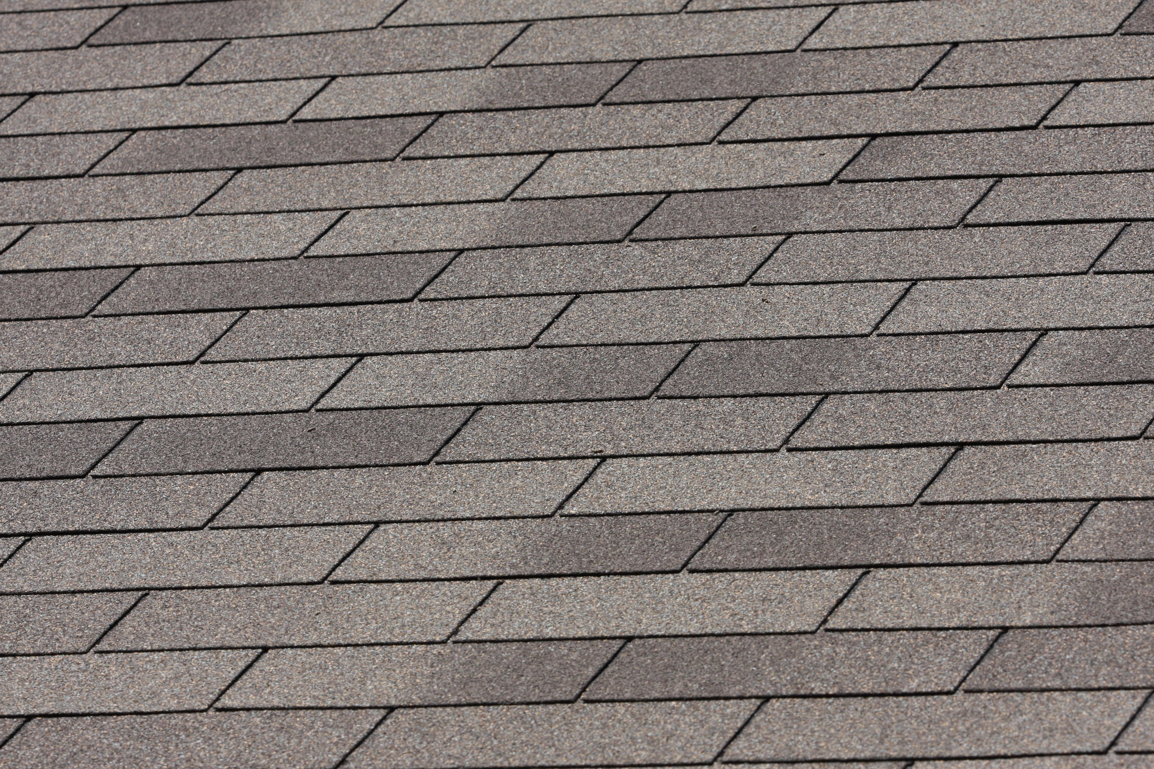 Roof shingles