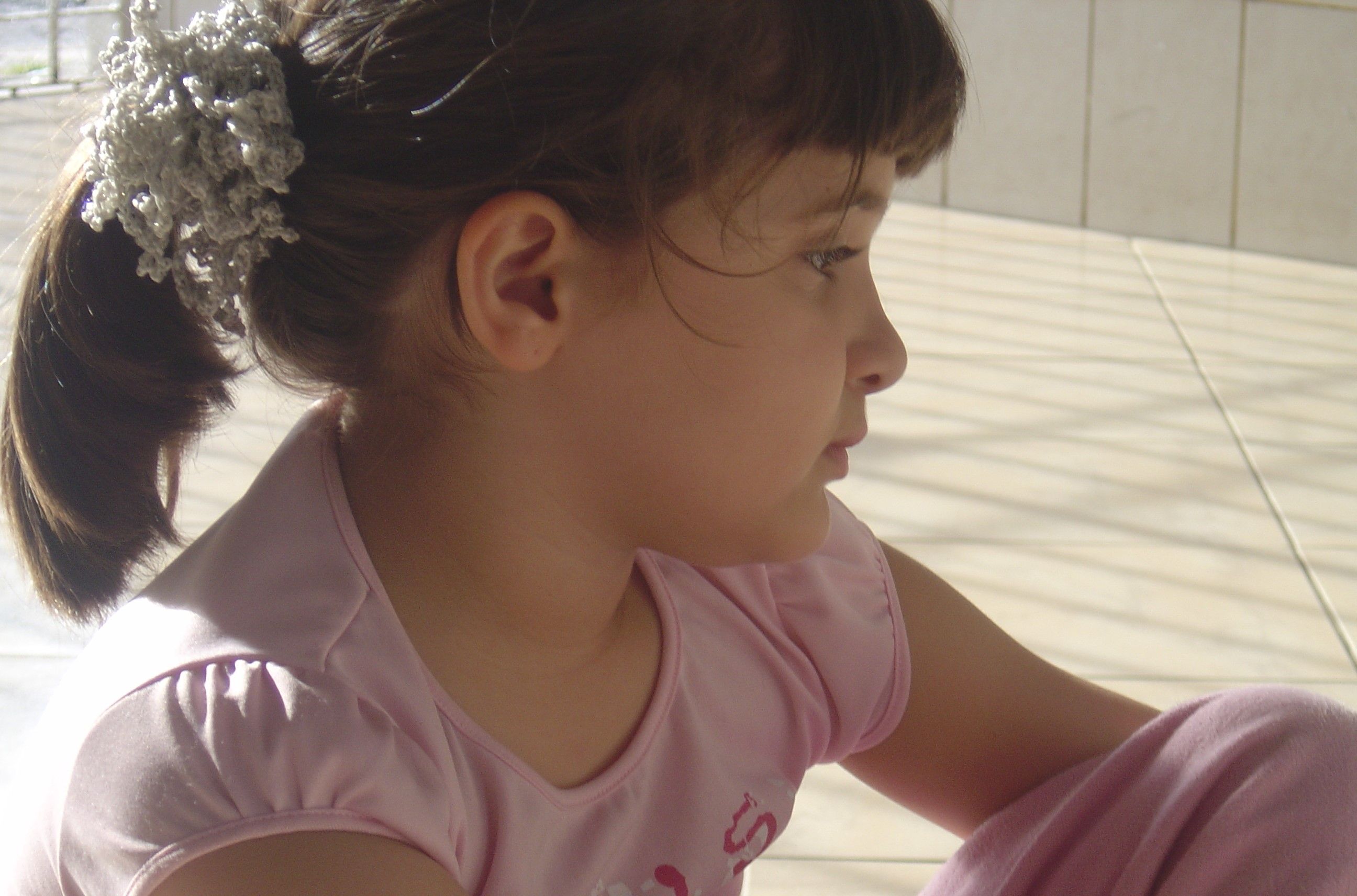 crianca concentracao