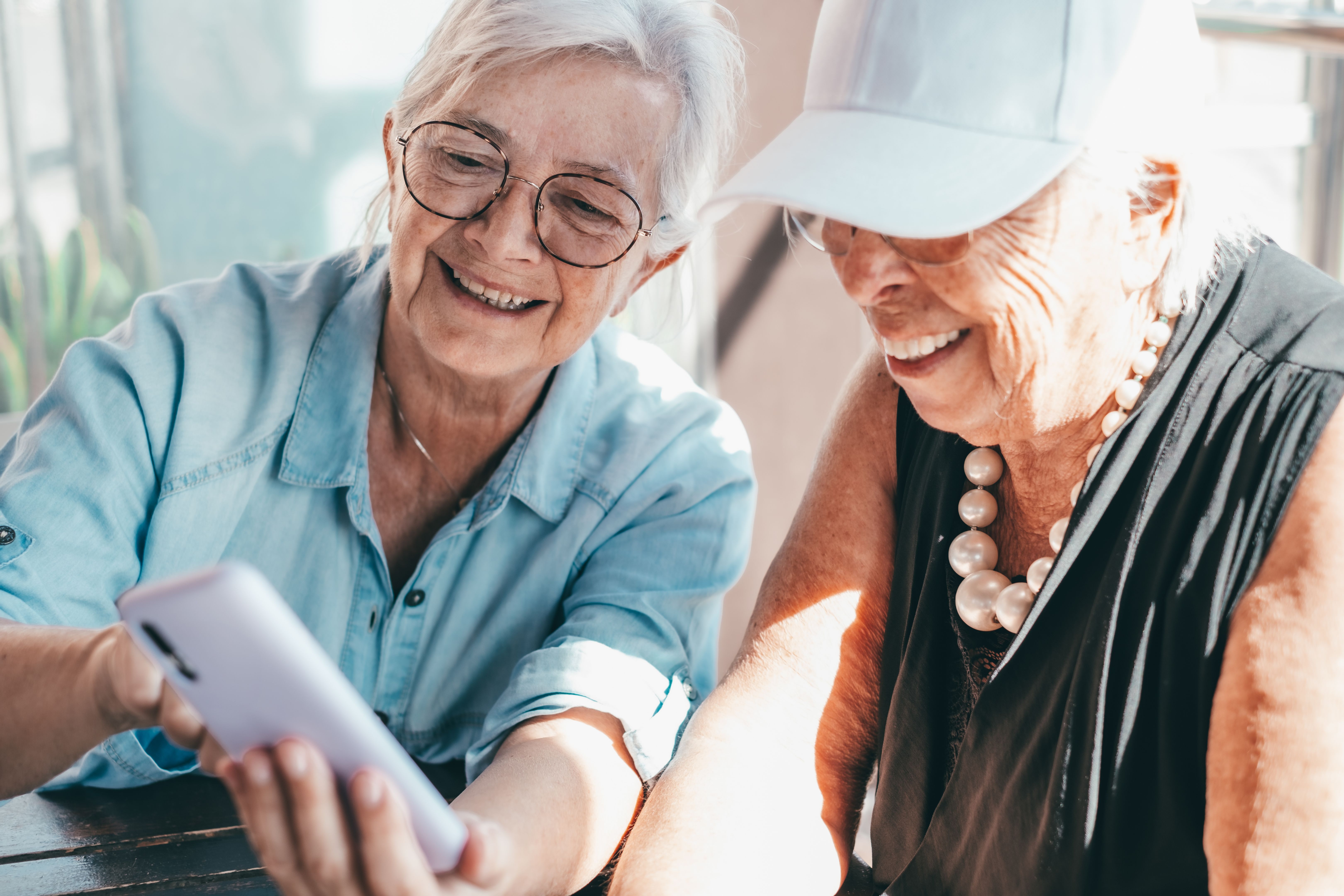 happy seniors technology