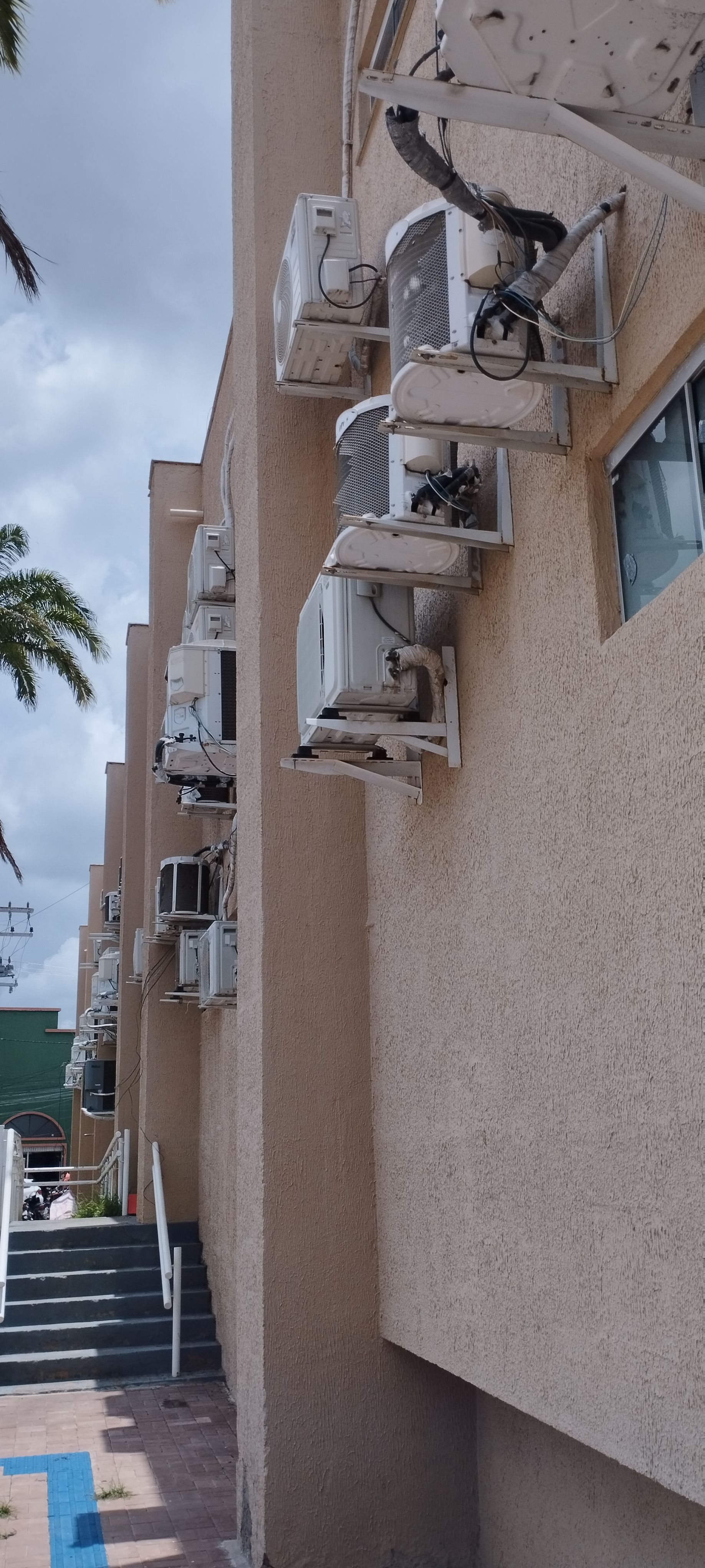 ar condicionado comercial