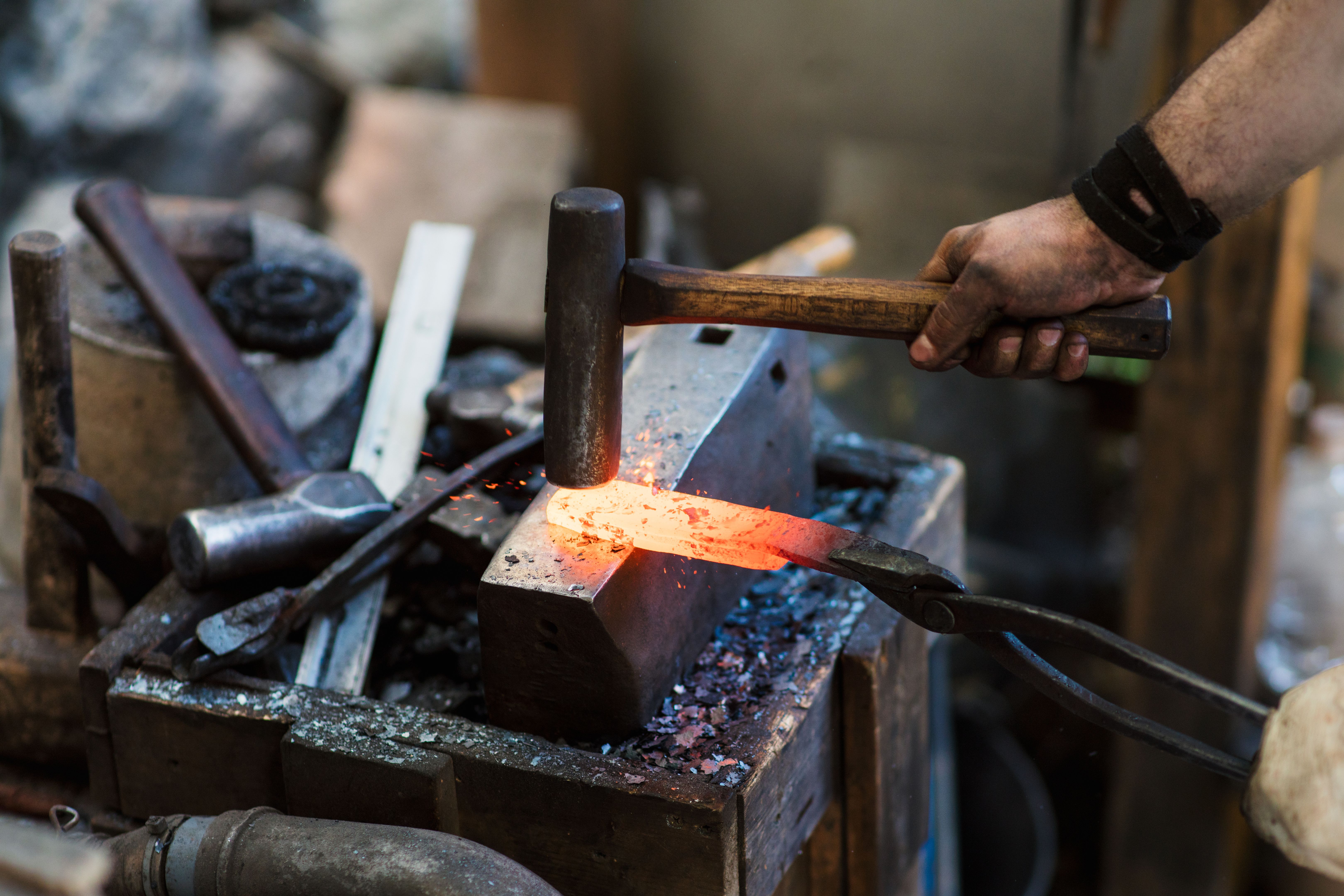 knife forging