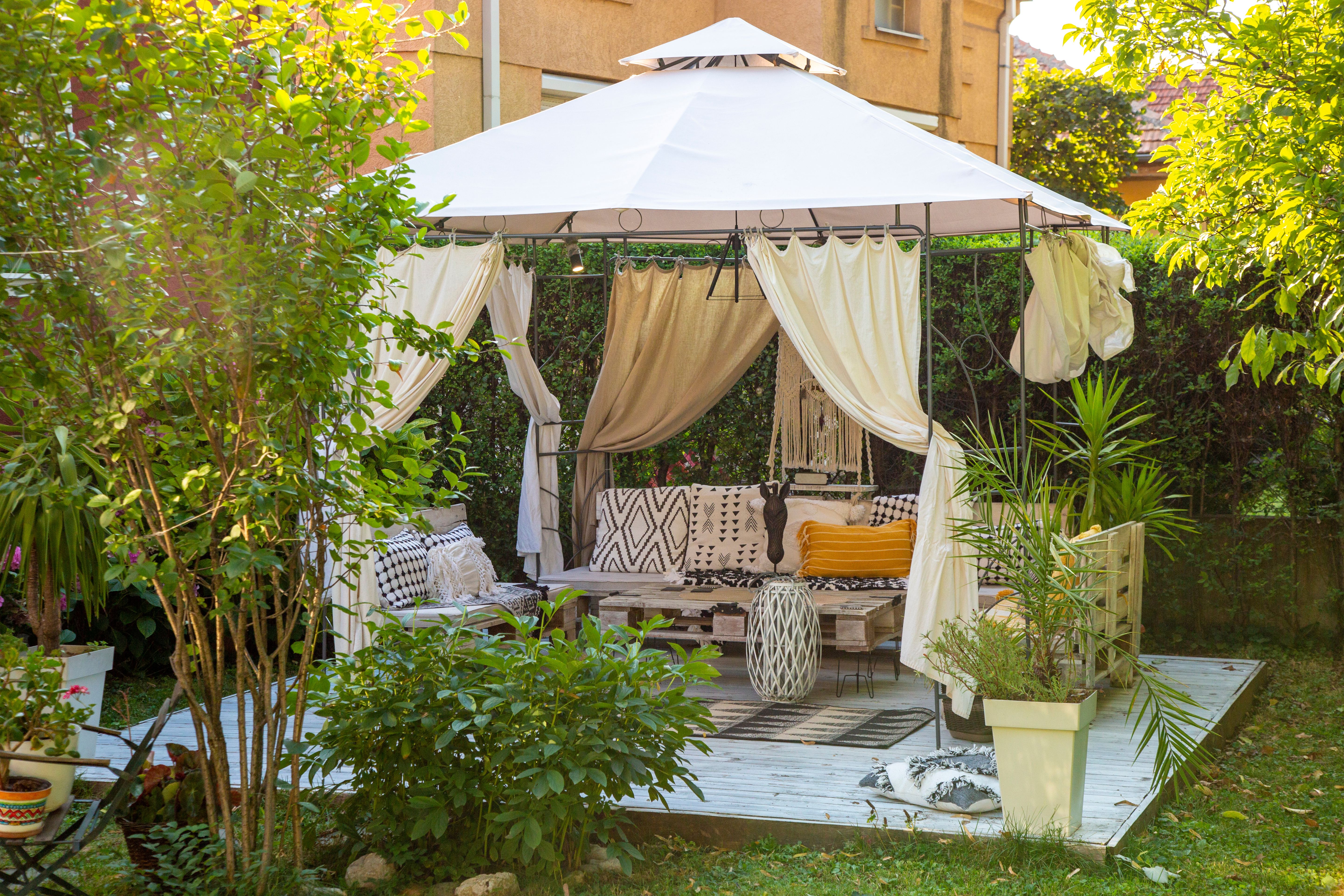 backyard event