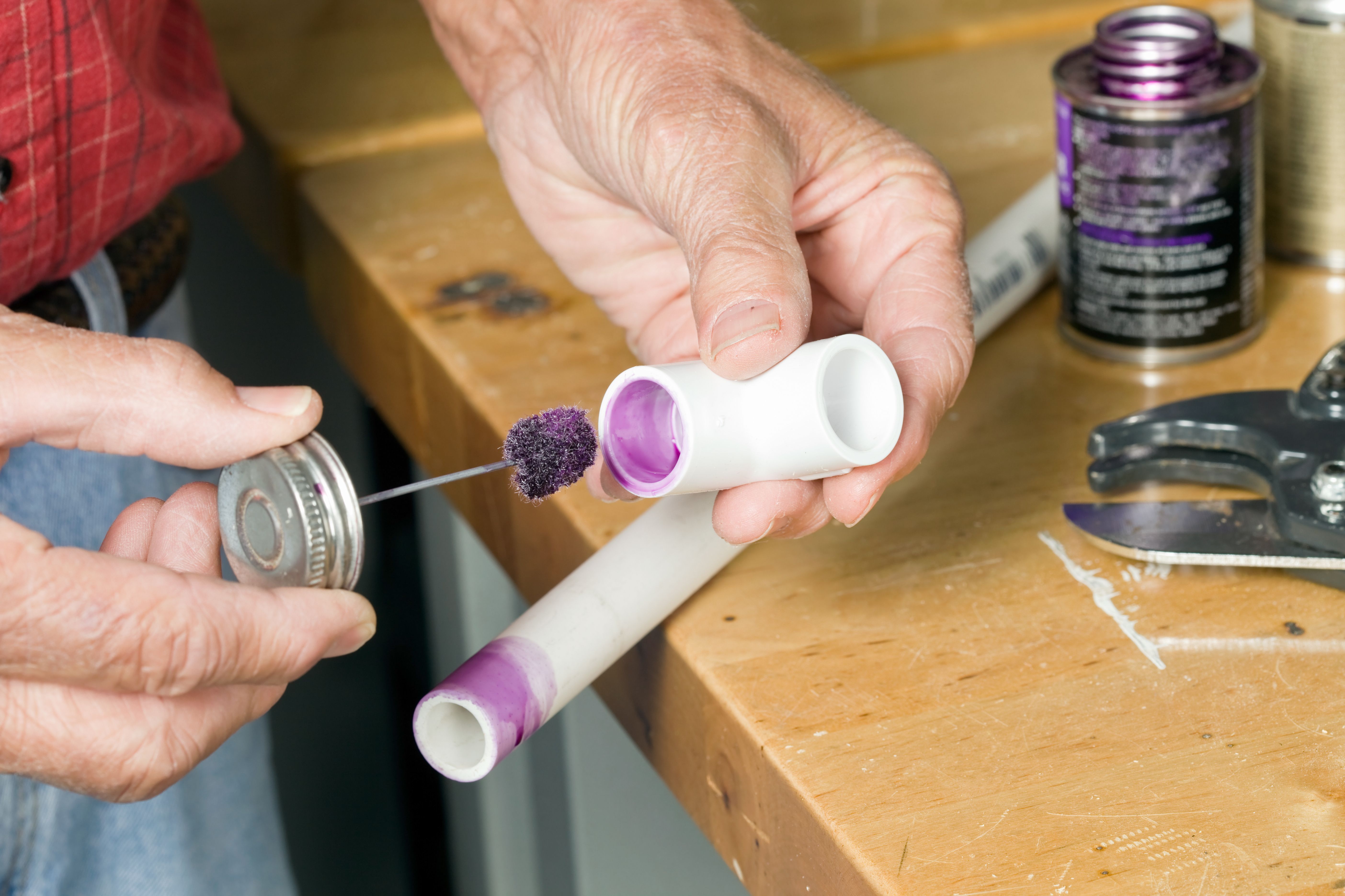 applying liquid chalk